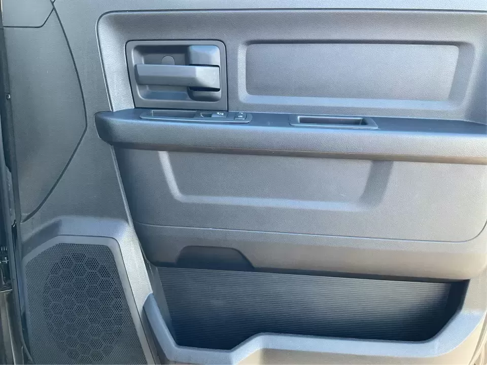 2015 Ram 1500 Express (1C6RR7FTXFS) with an 5.7L V8 OHV 16V engine, 6-Speed Automatic transmission, located at 8750 N County Rd 25A, Piqua, OH, 45356, (937) 908-9800, 40.164391, -84.232513 - Are you ready to take your adventures to the next level? Whether you're a growing family looking for a reliable vehicle for road trips, a commuter seeking comfort for daily drives, or an outdoor enthusiast needing a rugged companion for off-road excursions, the 2015 Ram 1500 Express Quad Cab is pois - Photo#18