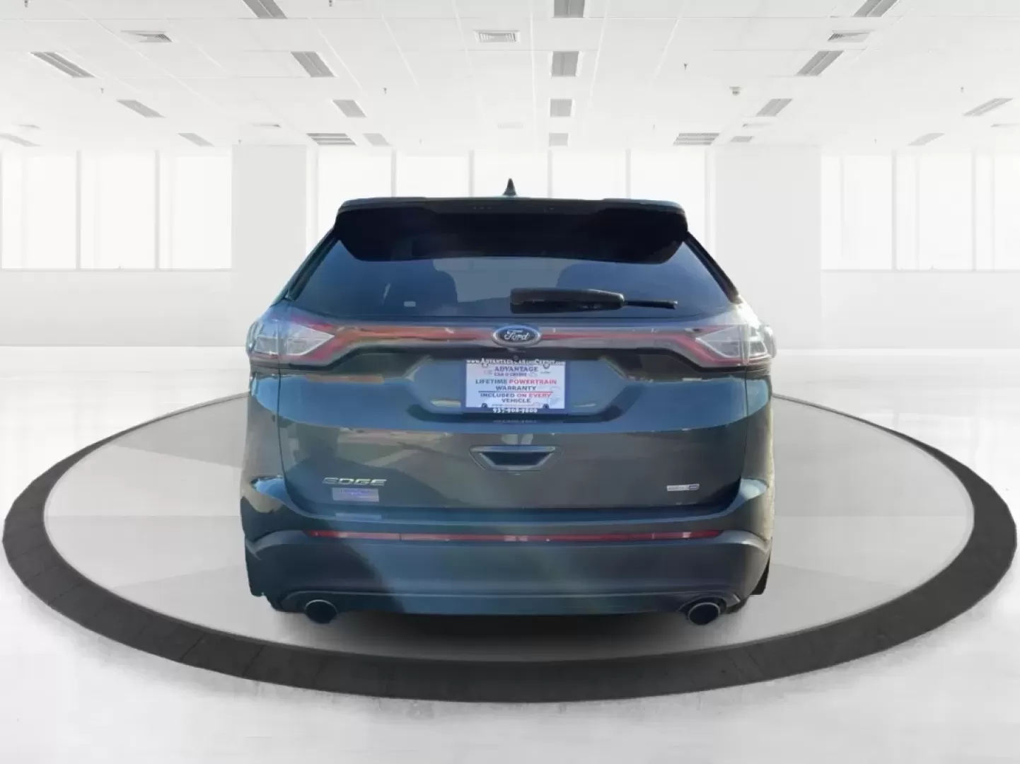 2015 Ford Edge SE (2FMTK4G93FB) with an Other engine, located at 1230 East Main St, Xenia, OH, 45385, (937) 908-9800, 39.688026, -83.910172 - **Discover Adventure with the 2015 Ford Edge SE at Advantage Car and Credit - Xenia, OH!**<br /> <br /> Are you ready to elevate your lifestyle? Whether you're commuting to work, shuttling the kids to school, or planning weekend adventures, the 2015 Ford Edge SE is the perfect companion for all your - Photo#3