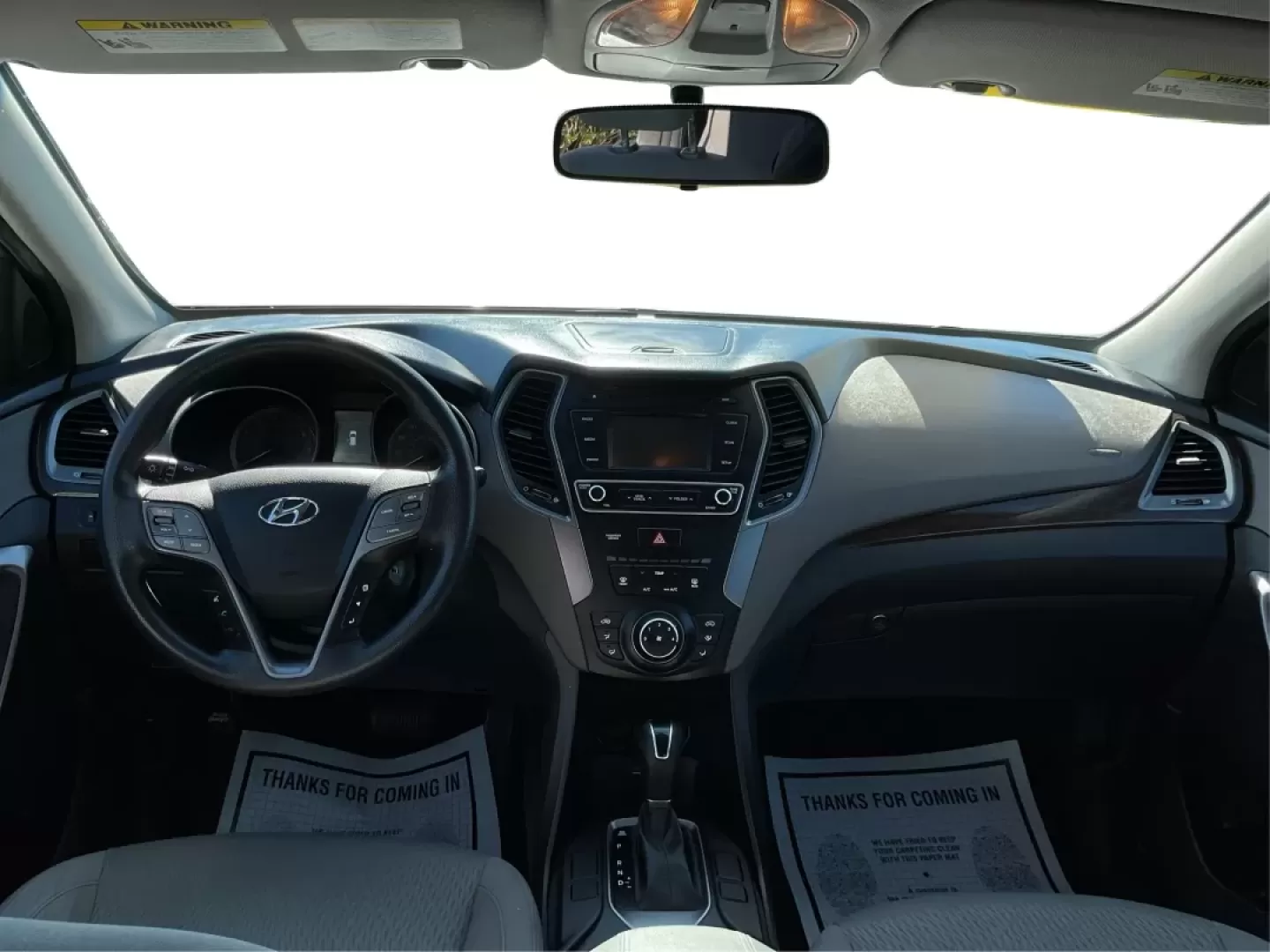 2018 Hyundai Santa Fe 2.4L (5XYZT3LB6JG) with an Theta II 2.4L I-4 gasoline direct injection engine, located at 4508 South Dixie Dr, Moraine, OH, 45439, (937) 908-9800, 39.689976, -84.218452 - Elevate your family adventures and daily commutes with the remarkable 2018 Hyundai Santa Fe, now available at Advantage Car and Credit - Moraine. This SUV is designed to seamlessly fit into your lifestyle, whether you're navigating busy streets, embarking on weekend getaways, or tackling the challen - Photo#19