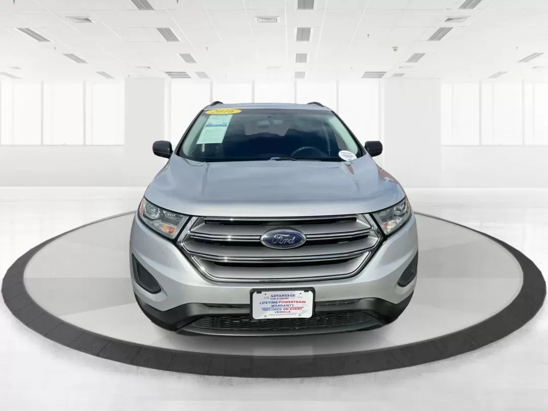 2016 Ford Edge SE (2FMPK4G9XGB) with an EcoBoost 2L I-4 gasoline direct injection engine, located at 1230 East Main St, Xenia, OH, 45385, (937) 908-9800, 39.688026, -83.910172 - Rev up your lifestyle with the perfect blend of style, comfort, and utility that the 2016 Ford Edge SE offers! If you're looking for a reliable SUV that seamlessly fits into your busy life-whether it's taking the kids to school, embarking on family adventures, or handling your daily commute-this veh - Photo#7