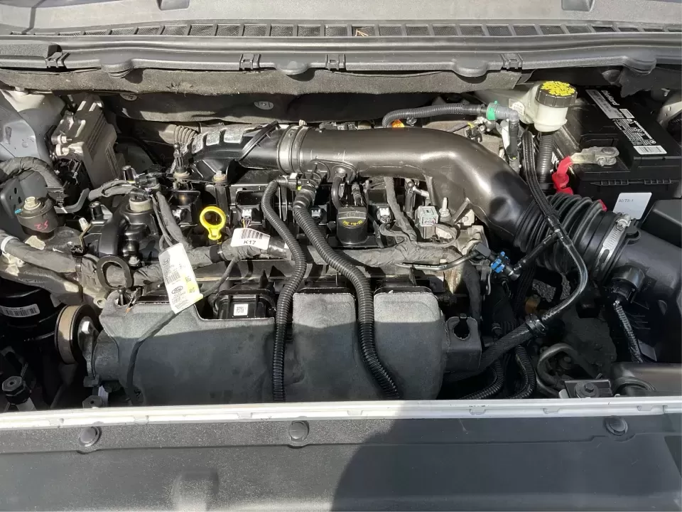 2016 Ford Edge SE (2FMPK4G9XGB) with an EcoBoost 2L I-4 gasoline direct injection engine, 6A transmission, located at 1099 N County Rd 25A , Troy, OH, 45373, (937) 908-9800, 40.057079, -84.212883 - Rev up your lifestyle with the perfect blend of style, comfort, and utility that the 2016 Ford Edge SE offers! If you're looking for a reliable SUV that seamlessly fits into your busy life-whether it's taking the kids to school, embarking on family adventures, or handling your daily commute-this veh - Photo#11