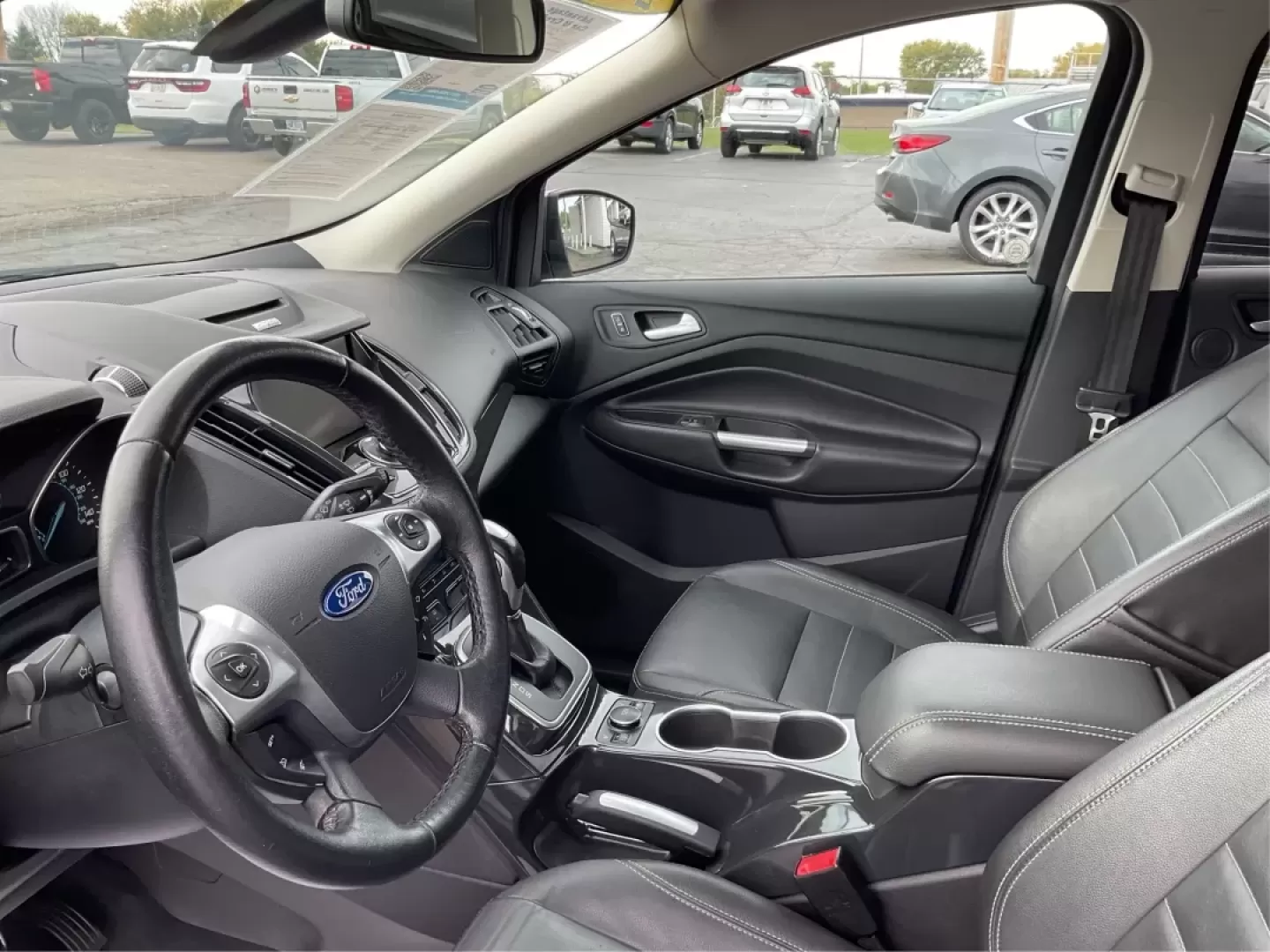 2014 Ford Escape Titanium (1FMCU9J97EU) with an Other engine, located at 401 Woodman Dr, Riverside, OH, 45431, (937) 908-9800, 39.760899, -84.123421 - **Upgrade Your Adventures with the 2014 Ford Escape Titanium at Advantage Car and Credit - Riverside!**<br /> <br /> Are you ready to elevate your weekend getaways or daily commutes with a versatile and stylish SUV? Look no further than the 2014 Ford Escape Titanium, available now at Advantage Car a - Photo#9