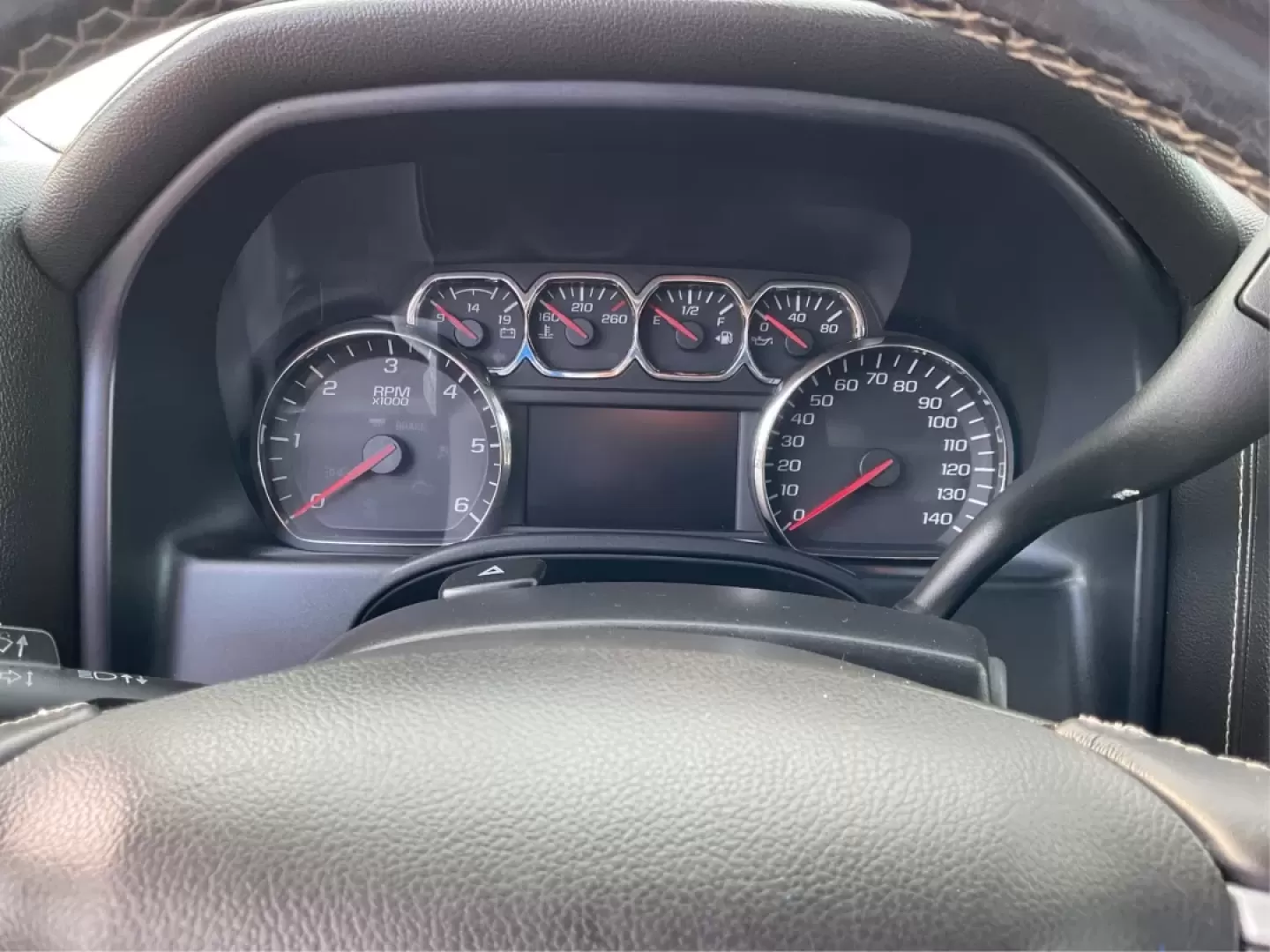 2014 GMC Sierra 1500 SLE (1GTR1UECXEZ) with an Other engine, located at 1184 Kauffman Ave, Fairborn, OH, 45324, (937) 908-9800, 39.807072, -84.030914 - **Unleash Adventure with the 2014 GMC Sierra 1500 at Advantage Car and Credit - Troy, OH!**<br /> <br /> Are you ready to elevate your everyday adventures? Whether you're a busy professional seeking a reliable commuter, a growing family in need of ample space, or an outdoor enthusiast looking for a - Photo#14