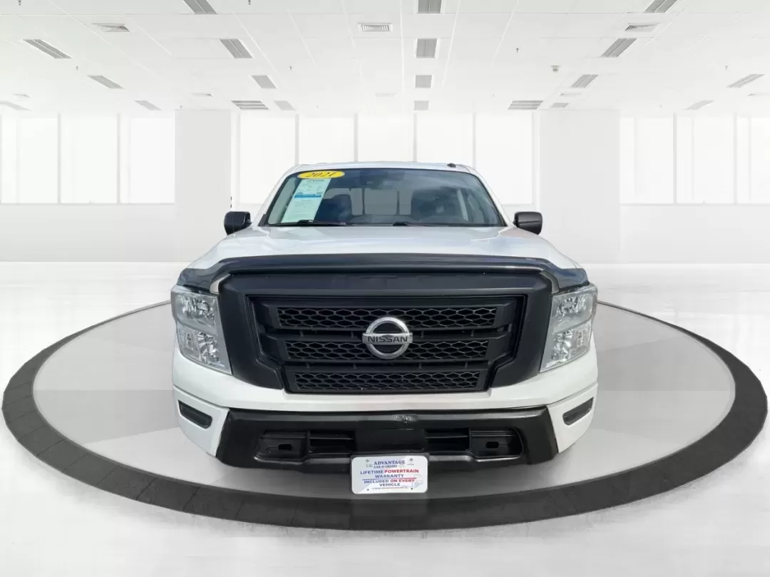2021 Nissan TITAN Crew Cab S 4x4 (1N6AA1EC4MN) with an Endurance 5.6L V-8 gasoline direct injection engine, 9A transmission, located at 1099 N County Rd 25A , Troy, OH, 45373, (937) 908-9800, 40.057079, -84.212883 - Discover ultimate versatility and rugged capability with this 2021 Nissan TITAN Crew Cab S 4x4, now available at Advantage Car and Credit in Piqua, OH. Whether you're navigating the bustling streets of Piqua or heading out for weekend adventures, this truck is designed to adapt to your lifestyle. Pe - Photo#7