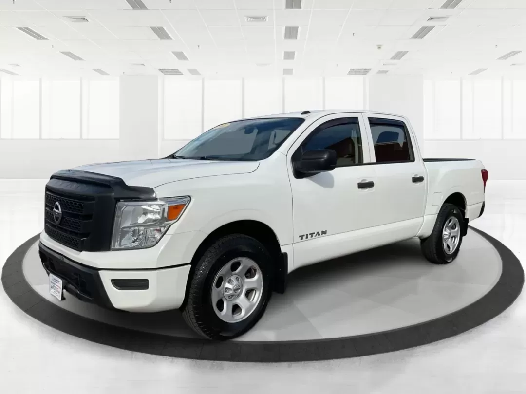 2021 Nissan TITAN Crew Cab S 4x4 (1N6AA1EC4MN) with an Endurance 5.6L V-8 gasoline direct injection engine, 9A transmission, located at 1099 N County Rd 25A , Troy, OH, 45373, (937) 908-9800, 40.057079, -84.212883 - Discover ultimate versatility and rugged capability with this 2021 Nissan TITAN Crew Cab S 4x4, now available at Advantage Car and Credit in Piqua, OH. Whether you're navigating the bustling streets of Piqua or heading out for weekend adventures, this truck is designed to adapt to your lifestyle. Pe - Photo#8