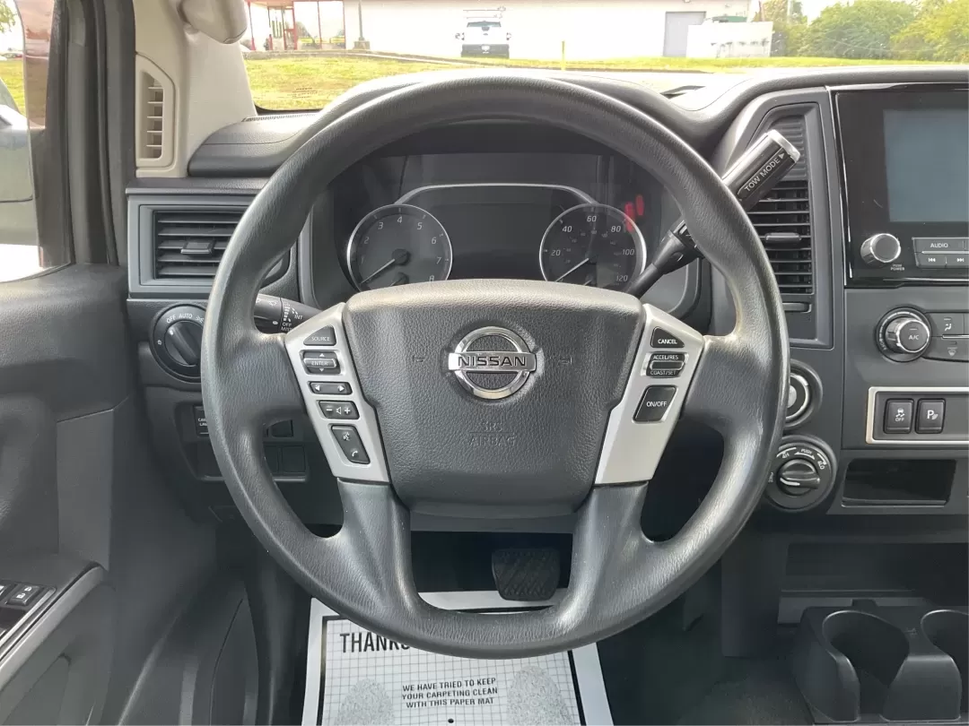 2021 Nissan TITAN Crew Cab S 4x4 (1N6AA1EC4MN) with an Endurance 5.6L V-8 gasoline direct injection engine, 9A transmission, located at 1099 N County Rd 25A , Troy, OH, 45373, (937) 908-9800, 40.057079, -84.212883 - Discover ultimate versatility and rugged capability with this 2021 Nissan TITAN Crew Cab S 4x4, now available at Advantage Car and Credit in Piqua, OH. Whether you're navigating the bustling streets of Piqua or heading out for weekend adventures, this truck is designed to adapt to your lifestyle. Pe - Photo#15