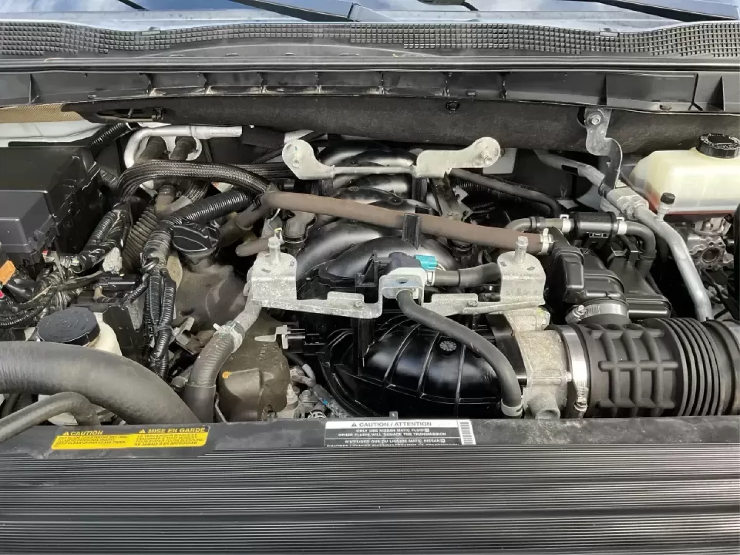 2021 Nissan TITAN Crew Cab S 4x4 (1N6AA1EC4MN) with an Endurance 5.6L V-8 gasoline direct injection engine, located at 401 Woodman Dr, Riverside, OH, 45431, (937) 908-9800, 39.760899, -84.123421 - Discover ultimate versatility and rugged capability with this 2021 Nissan TITAN Crew Cab S 4x4, now available at Advantage Car and Credit in Piqua, OH. Whether you're navigating the bustling streets of Piqua or heading out for weekend adventures, this truck is designed to adapt to your lifestyle. Pe - Photo#11