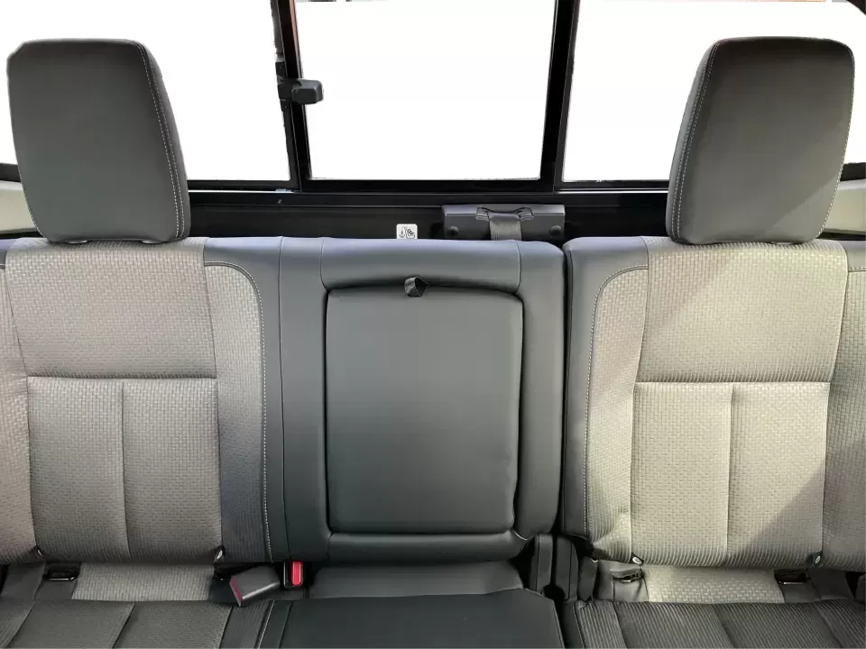 2021 Nissan TITAN Crew Cab S 4x4 (1N6AA1EC4MN) with an Endurance 5.6L V-8 gasoline direct injection engine, 9A transmission, located at 1099 N County Rd 25A , Troy, OH, 45373, (937) 908-9800, 40.057079, -84.212883 - Discover ultimate versatility and rugged capability with this 2021 Nissan TITAN Crew Cab S 4x4, now available at Advantage Car and Credit in Piqua, OH. Whether you're navigating the bustling streets of Piqua or heading out for weekend adventures, this truck is designed to adapt to your lifestyle. Pe - Photo#13