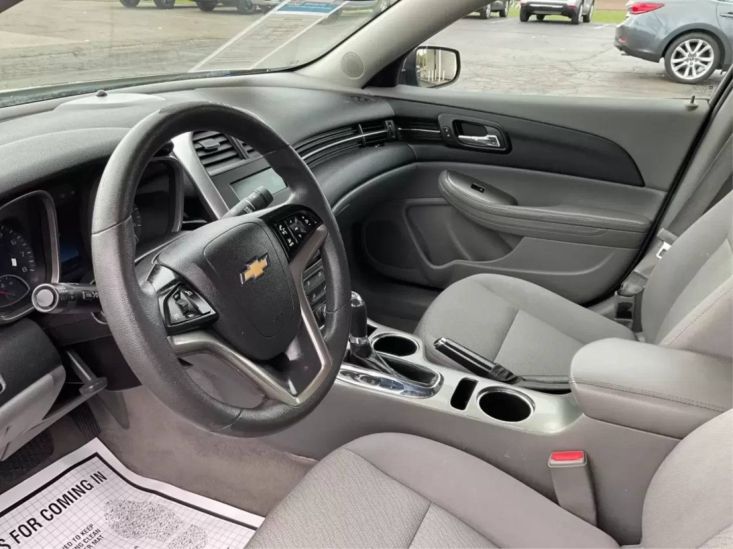 2014 Chevrolet Malibu 1LS (1G11B5SLXEF) with an ECOTEC 2.5L I-4 gasoline direct injection engine, located at 8750 N County Rd 25A, Piqua, OH, 45356, (937) 908-9800, 40.164391, -84.232513 - **Discover Your Next Adventure with the 2014 Chevrolet Malibu at Advantage Car and Credit - Vandalia!**<br /> <br /> Are you on the lookout for a reliable, stylish vehicle that fits seamlessly into your busy lifestyle? Look no further! The 2014 Chevrolet Malibu 1LS is your perfect companion for dail - Photo#9