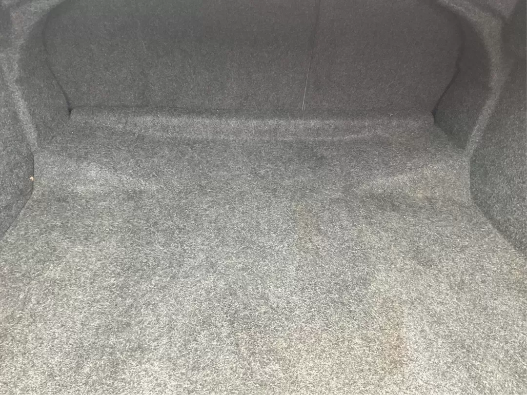 2014 Chevrolet Malibu 1LS (1G11B5SLXEF) with an ECOTEC 2.5L I-4 gasoline direct injection engine, 6-Speed Automatic transmission, located at 8750 N County Rd 25A, Piqua, OH, 45356, (937) 908-9800, 40.164391, -84.232513 - **Discover Your Next Adventure with the 2014 Chevrolet Malibu at Advantage Car and Credit - Vandalia!**<br /> <br /> Are you on the lookout for a reliable, stylish vehicle that fits seamlessly into your busy lifestyle? Look no further! The 2014 Chevrolet Malibu 1LS is your perfect companion for dail - Photo#12