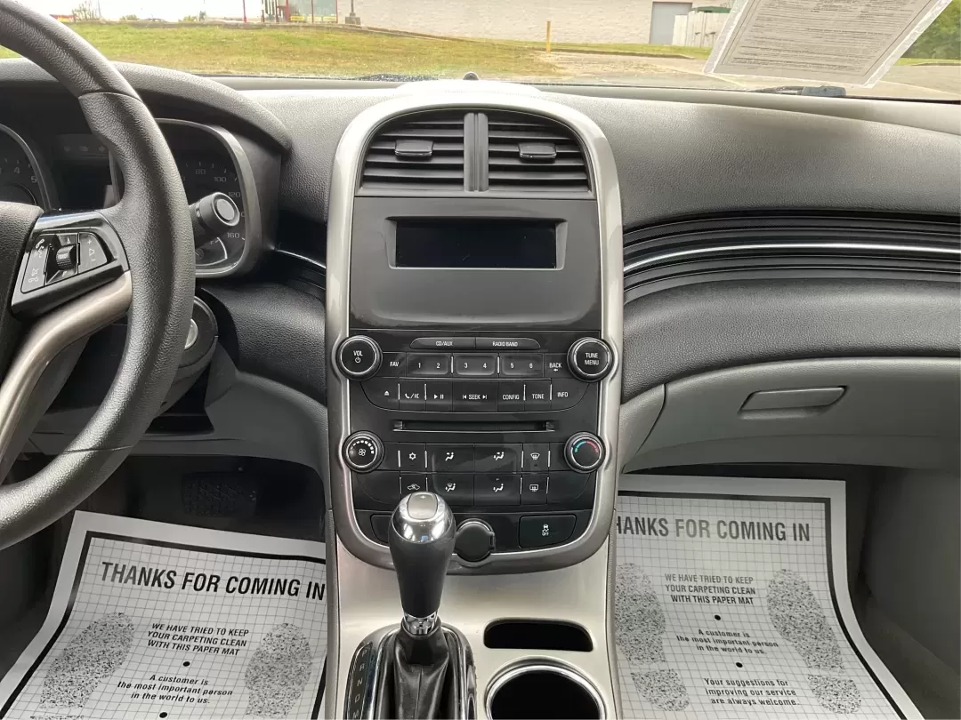 2014 Chevrolet Malibu 1LS (1G11B5SLXEF) with an ECOTEC 2.5L I-4 gasoline direct injection engine, 6-Speed Automatic transmission, located at 8750 N County Rd 25A, Piqua, OH, 45356, (937) 908-9800, 40.164391, -84.232513 - **Discover Your Next Adventure with the 2014 Chevrolet Malibu at Advantage Car and Credit - Vandalia!**<br /> <br /> Are you on the lookout for a reliable, stylish vehicle that fits seamlessly into your busy lifestyle? Look no further! The 2014 Chevrolet Malibu 1LS is your perfect companion for dail - Photo#13