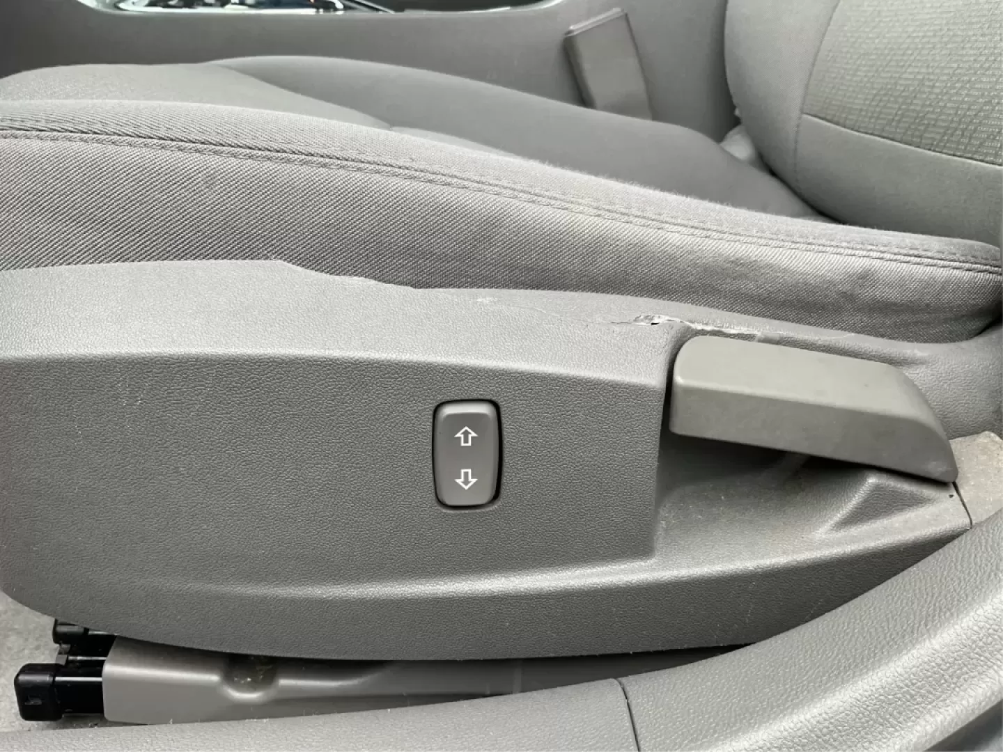 2014 Chevrolet Malibu 1LS (1G11B5SLXEF) with an ECOTEC 2.5L I-4 gasoline direct injection engine, located at 8750 N County Rd 25A, Piqua, OH, 45356, (937) 908-9800, 40.164391, -84.232513 - **Discover Your Next Adventure with the 2014 Chevrolet Malibu at Advantage Car and Credit - Vandalia!**<br /> <br /> Are you on the lookout for a reliable, stylish vehicle that fits seamlessly into your busy lifestyle? Look no further! The 2014 Chevrolet Malibu 1LS is your perfect companion for dail - Photo#18