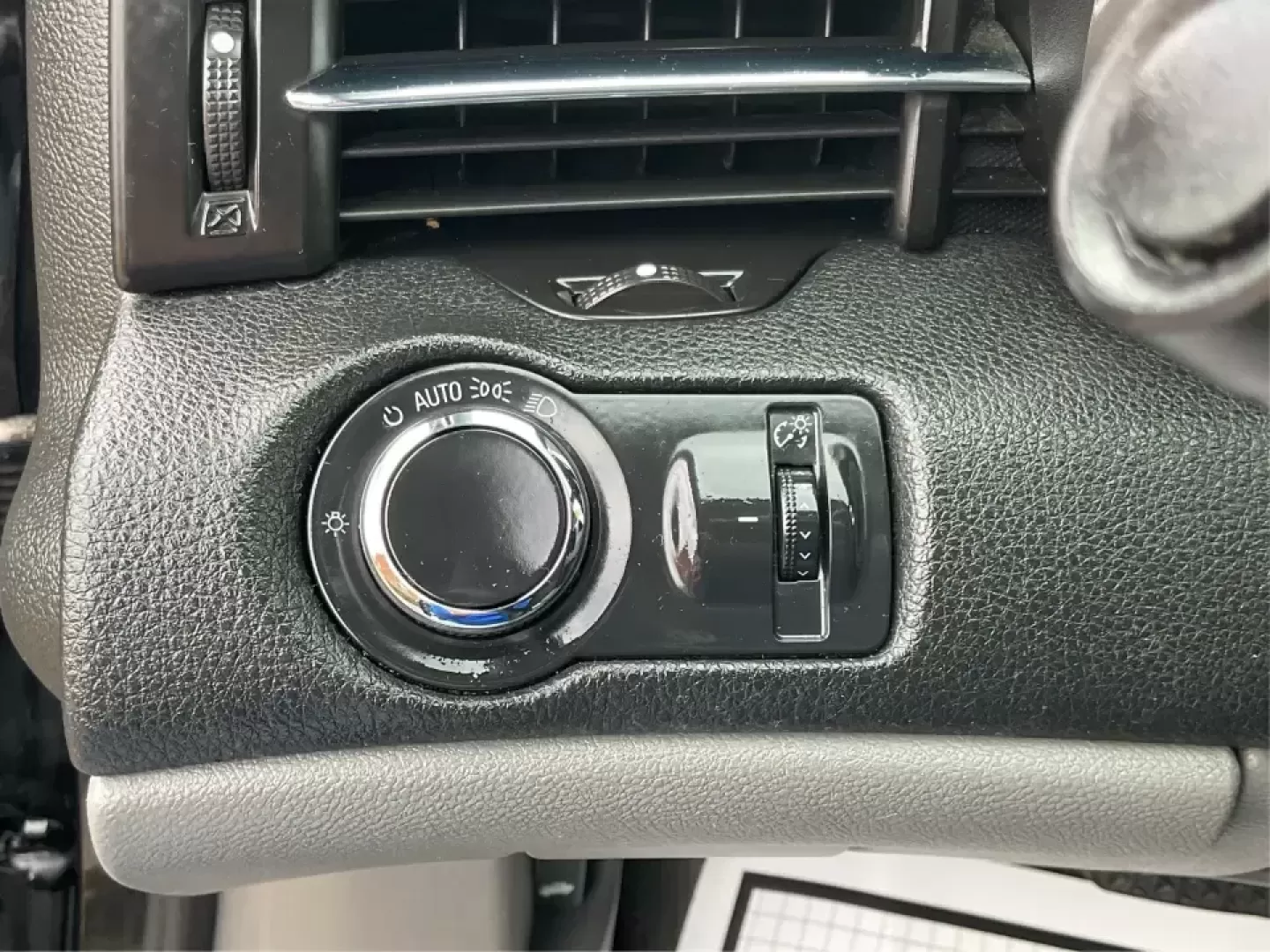 2014 Chevrolet Malibu 1LS (1G11B5SLXEF) with an ECOTEC 2.5L I-4 gasoline direct injection engine, 6-Speed Automatic transmission, located at 4508 South Dixie Dr, Moraine, OH, 45439, (937) 908-9800, 39.689976, -84.218452 - **Discover Your Next Adventure with the 2014 Chevrolet Malibu at Advantage Car and Credit - Vandalia!**<br /> <br /> Are you on the lookout for a reliable, stylish vehicle that fits seamlessly into your busy lifestyle? Look no further! The 2014 Chevrolet Malibu 1LS is your perfect companion for dail - Photo#17