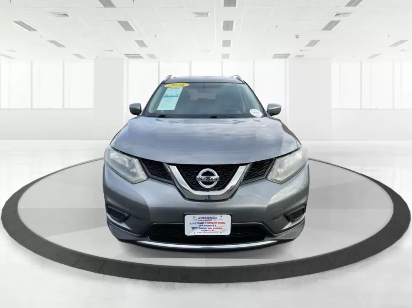2016 Nissan Rogue S (KNMAT2MV7GP) with an 2.5L I-4 DOHC engine, located at 8750 N County Rd 25A, Piqua, OH, 45356, (937) 908-9800, 40.164391, -84.232513 - **Explore New Horizons with the 2016 Nissan Rogue: Your Ideal Adventure Companion!**<br /> <br /> Are you ready to elevate your driving experience and embark on new adventures? Look no further than this stunning 2016 Nissan Rogue, perfect for family outings, weekend getaways, or those long commutes - Photo#7