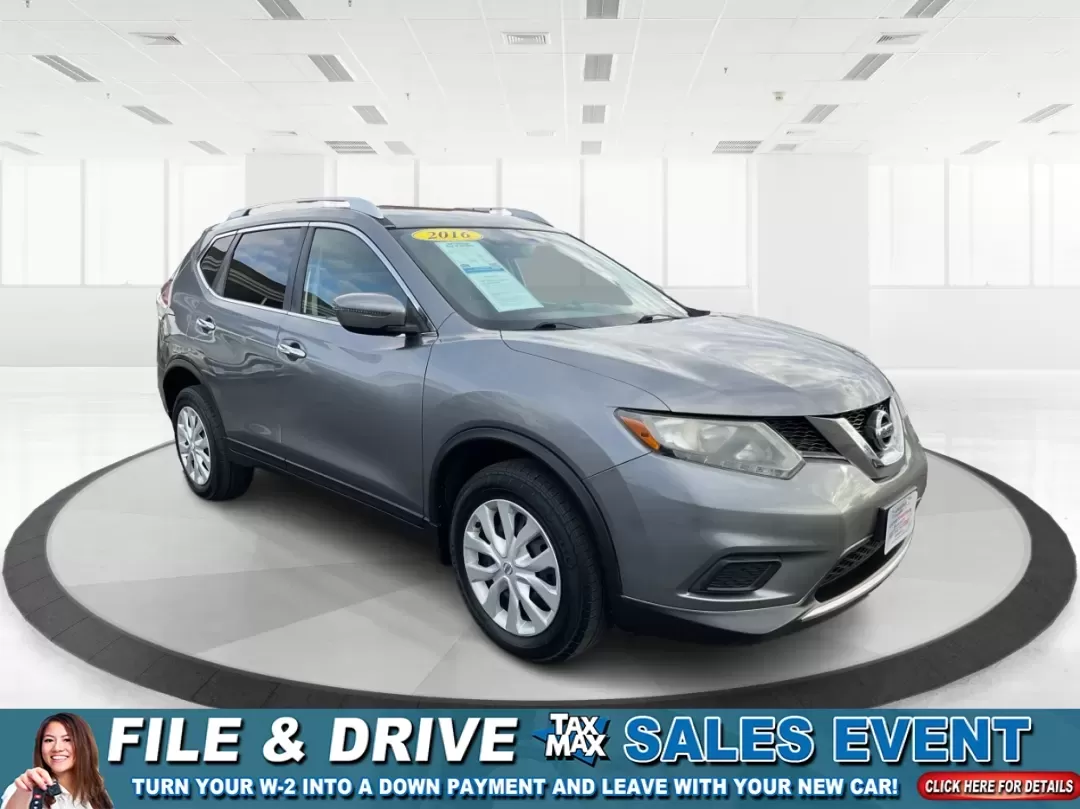 2016 Nissan Rogue S (KNMAT2MV7GP) with an 2.5L I-4 DOHC engine, located at 1184 Kauffman Ave, Fairborn, OH, 45324, (937) 908-9800, 39.807072, -84.030914 - **Explore New Horizons with the 2016 Nissan Rogue: Your Ideal Adventure Companion!**<br /> <br /> Are you ready to elevate your driving experience and embark on new adventures? Look no further than this stunning 2016 Nissan Rogue, perfect for family outings, weekend getaways, or those long commutes - Photo#0