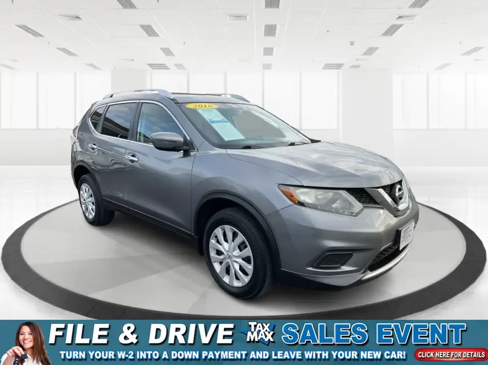 photo of 2016 Nissan Rogue S