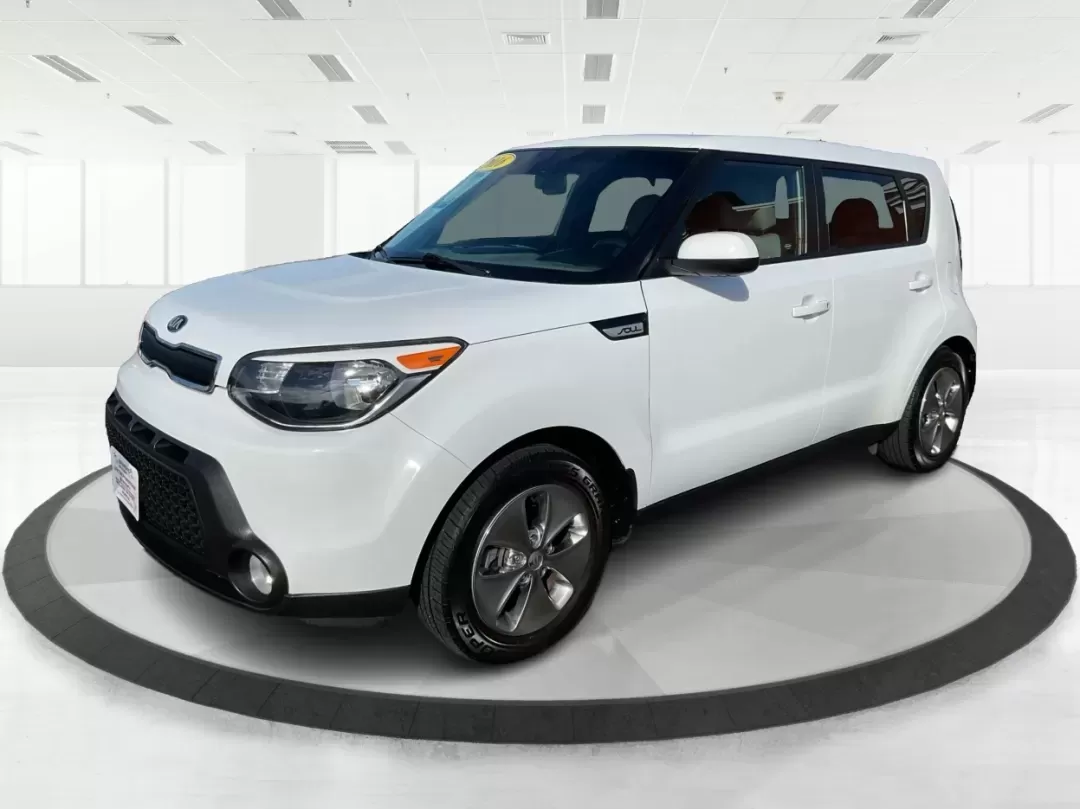 2015 Kia Soul Base (KNDJN2A25F7) with an Other engine, located at 1951 S Dayton Lakeview Rd., New Carlisle, OH, 45344, (937) 908-9800, 39.890999, -84.050255 - Experience the perfect blend of comfort, versatility, and style with the 2015 Kia Soul, available now at Advantage Car and Credit in New Carlisle, OH. Whether you're a busy professional navigating long commutes or a growing family seeking a spacious and safe ride, this vehicle is designed to elevate - Photo#7