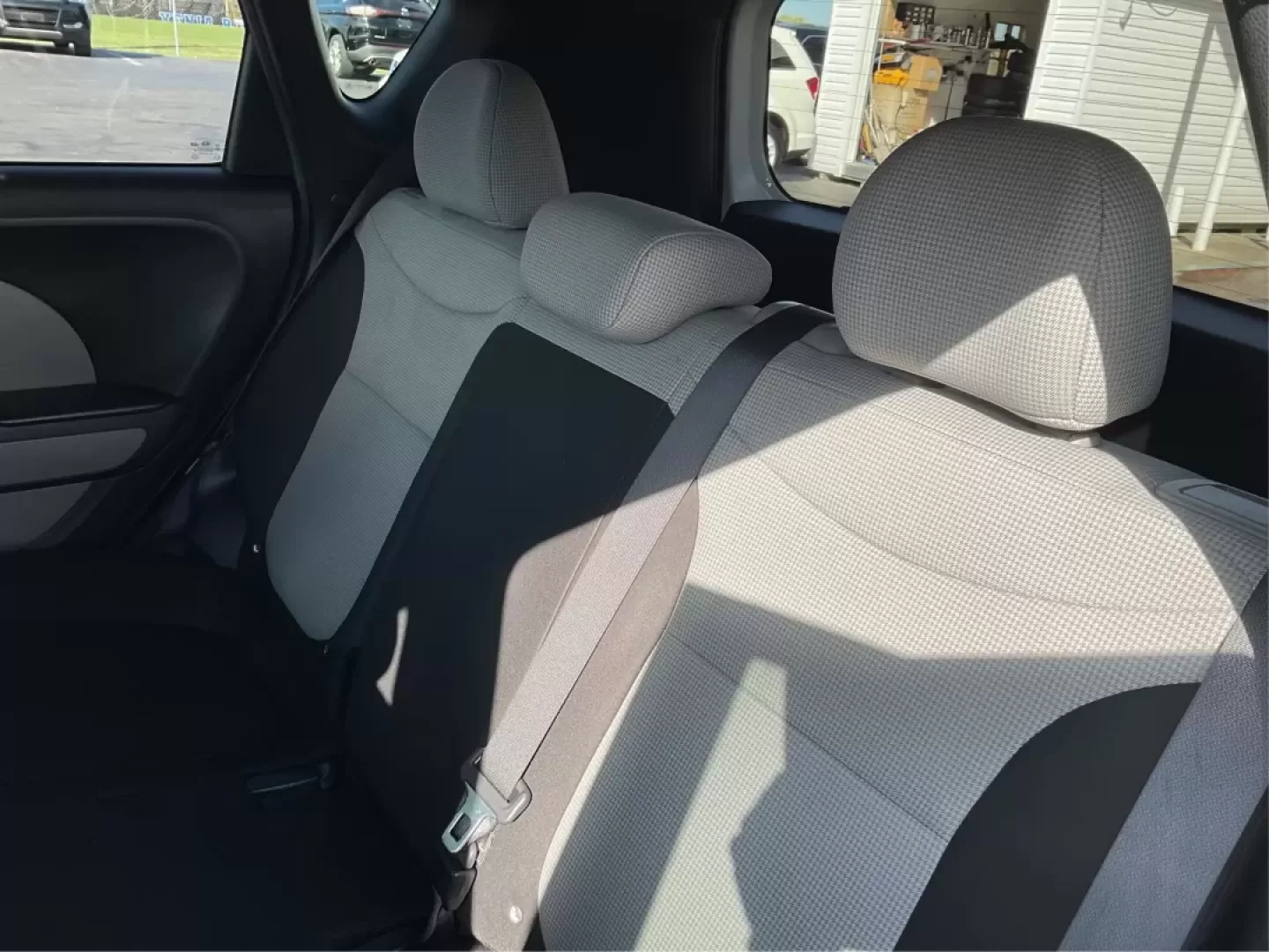 2015 Kia Soul Base (KNDJN2A25F7) with an Other engine, located at 1951 S Dayton Lakeview Rd., New Carlisle, OH, 45344, (937) 908-9800, 39.890999, -84.050255 - Experience the perfect blend of comfort, versatility, and style with the 2015 Kia Soul, available now at Advantage Car and Credit in New Carlisle, OH. Whether you're a busy professional navigating long commutes or a growing family seeking a spacious and safe ride, this vehicle is designed to elevate - Photo#9