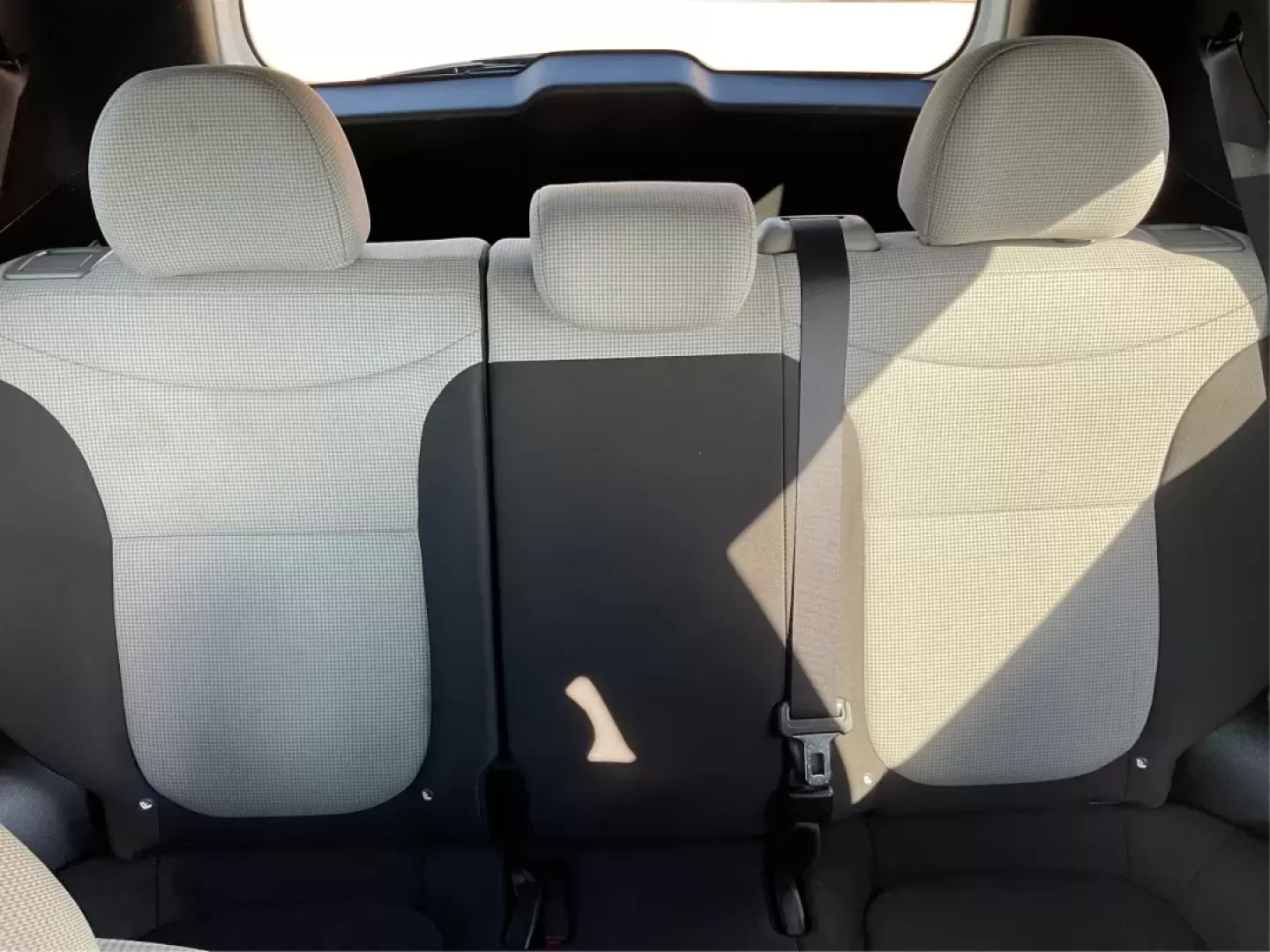 2015 Kia Soul Base (KNDJN2A25F7) with an Other engine, located at 1951 S Dayton Lakeview Rd., New Carlisle, OH, 45344, (937) 908-9800, 39.890999, -84.050255 - Experience the perfect blend of comfort, versatility, and style with the 2015 Kia Soul, available now at Advantage Car and Credit in New Carlisle, OH. Whether you're a busy professional navigating long commutes or a growing family seeking a spacious and safe ride, this vehicle is designed to elevate - Photo#13