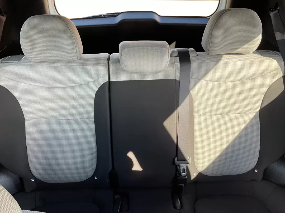 2015 Kia Soul Base (KNDJN2A25F7) with an Other engine, located at 1951 S Dayton Lakeview Rd., New Carlisle, OH, 45344, (937) 908-9800, 39.890999, -84.050255 - Experience the perfect blend of comfort, versatility, and style with the 2015 Kia Soul, available now at Advantage Car and Credit in New Carlisle, OH. Whether you're a busy professional navigating long commutes or a growing family seeking a spacious and safe ride, this vehicle is designed to elevate - Photo#13