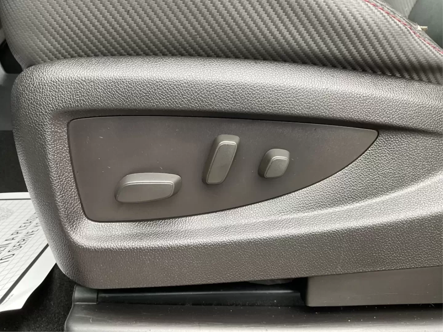 2015 GMC Sierra 1500 SLT (1GTV2VEC7FZ) with an EcoTec3 6.2L V-8 gasoline direct injection engine, located at 1230 East Main St, Xenia, OH, 45385, (937) 908-9800, 39.688026, -83.910172 - **Unlock Your Adventures with the 2015 GMC Sierra 1500 SLT at Advantage Car and Credit - Piqua!**<br /> <br /> If you're seeking a reliable companion for your weekend adventures or a powerful workhorse for everyday tasks, look no further than this stunning 2015 GMC Sierra 1500 SLT. With its robust c - Photo#17