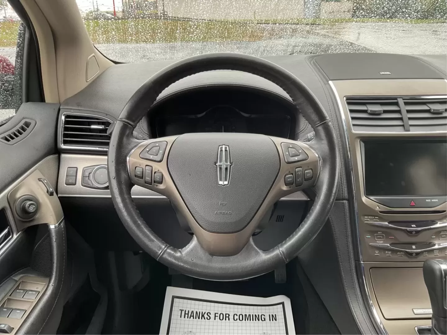 2013 Lincoln MKX Base (2LMDJ8JK8DB) with an Other engine, located at 1951 S Dayton Lakeview Rd., New Carlisle, OH, 45344, (937) 908-9800, 39.890999, -84.050255 - **Drive in Style and Comfort: 2013 Lincoln MKX at Advantage Car and Credit!**<br /> <br /> Are you ready to elevate your daily commute or weekend adventures? The 2013 Lincoln MKX is the perfect vehicle for those seeking luxury, reliability, and versatility. Whether you're a growing family looking fo - Photo#16