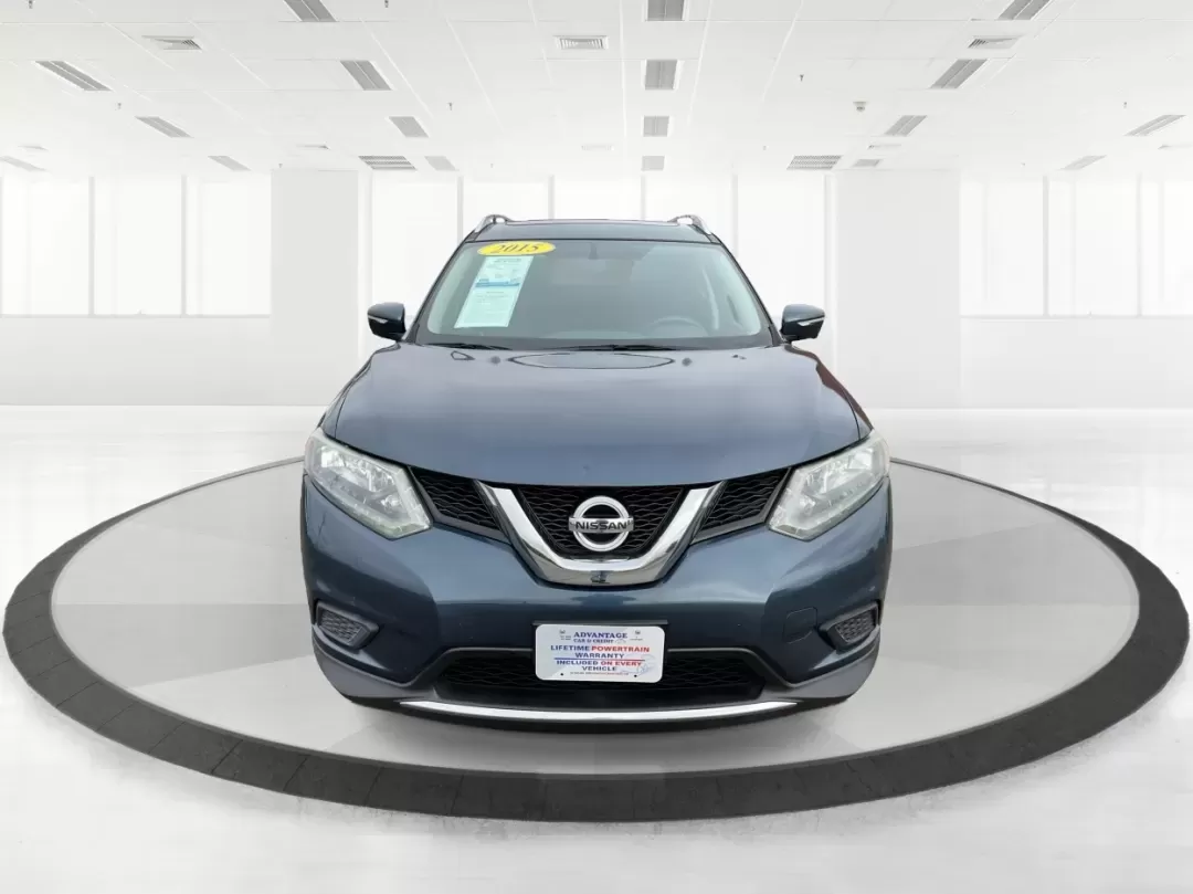 2015 Nissan Rogue SV (5N1AT2MV3FC) with an 2.5L I-4 DOHC engine, located at 1951 S Dayton Lakeview Rd., New Carlisle, OH, 45344, (937) 908-9800, 39.890999, -84.050255 - Are you in search of the perfect vehicle to elevate your family outings or weekend adventures? Look no further than this stunning 2015 Nissan Rogue SV, available now at Advantage Car and Credit in New Carlisle, OH. This versatile SUV is not just a means of transportation; it's a lifestyle companion - Photo#5