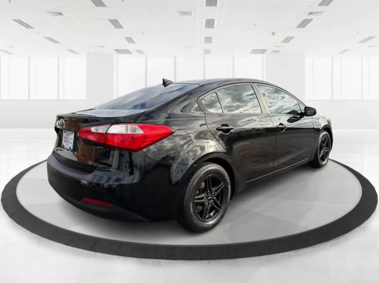 2015 Kia Forte LX (KNAFX4A67F5) with an 1.8L I-4 DOHC engine, 6-Speed Automatic transmission, located at 8750 N County Rd 25A, Piqua, OH, 45356, (937) 908-9800, 40.164391, -84.232513 - Experience the perfect blend of style, comfort, and reliability with the 2015 Kia Forte LX, available now at Advantage Car and Credit in New Carlisle, OH. This sleek sedan is designed to elevate your daily commute and provide the ideal ride for weekend adventures, making it a versatile choice for ev - Photo#2