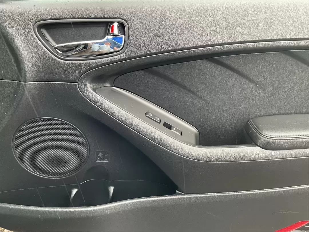 2016 Kia Forte LX (KNAFK4A68G5) with an 1.8L I-4 DOHC engine, located at 1184 Kauffman Ave, Fairborn, OH, 45324, (937) 908-9800, 39.807072, -84.030914 - **Discover Your Perfect Commuter Companion: 2016 Kia Forte LX at Advantage Car and Credit - Fairborn**<br /> <br /> Are you tired of the daily grind on public transportation or cramped rides with friends? Elevate your commuting experience with this stunning 2016 Kia Forte LX, designed to make every - Photo#18