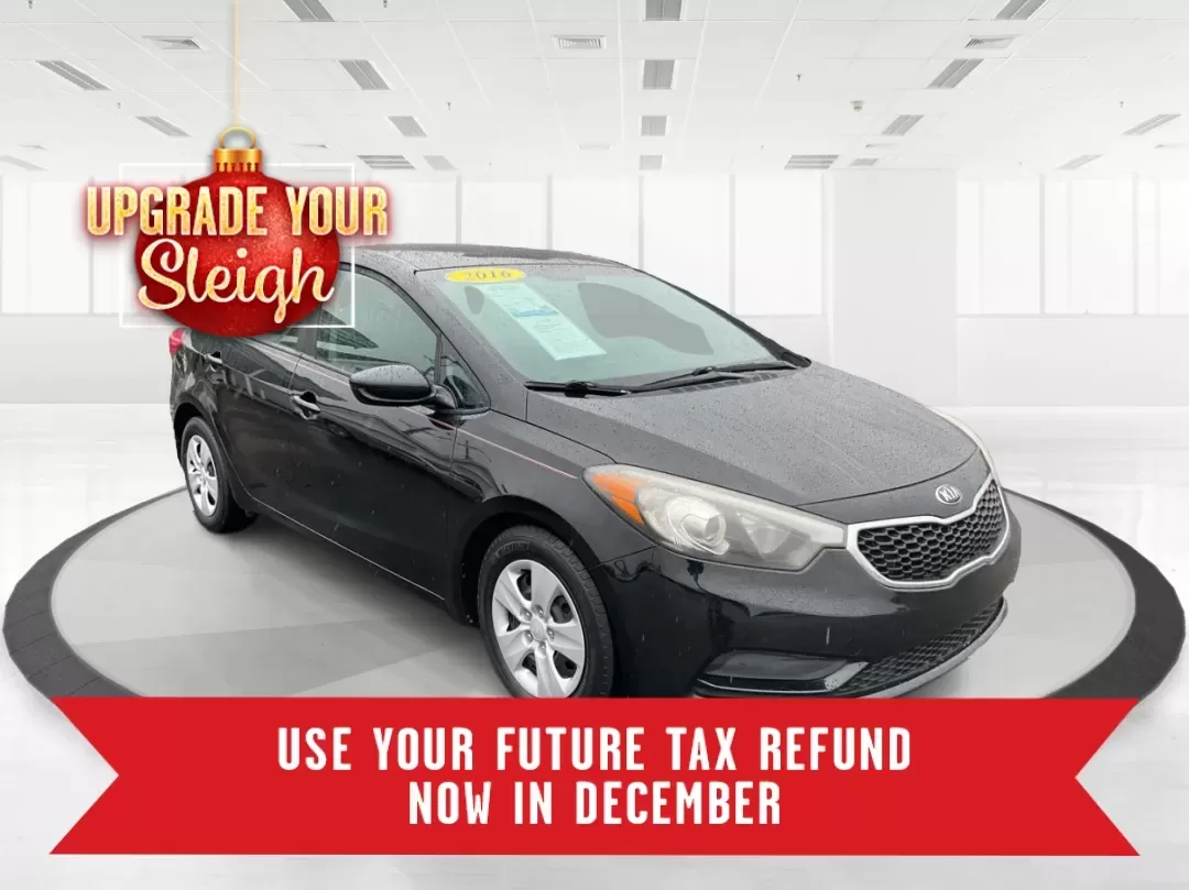 2016 Kia Forte LX (KNAFK4A68G5) with an 1.8L I-4 DOHC engine, located at 1184 Kauffman Ave, Fairborn, OH, 45324, (937) 908-9800, 39.807072, -84.030914 - **Discover Your Perfect Commuter Companion: 2016 Kia Forte LX at Advantage Car and Credit - Fairborn**<br /> <br /> Are you tired of the daily grind on public transportation or cramped rides with friends? Elevate your commuting experience with this stunning 2016 Kia Forte LX, designed to make every - Photo#0