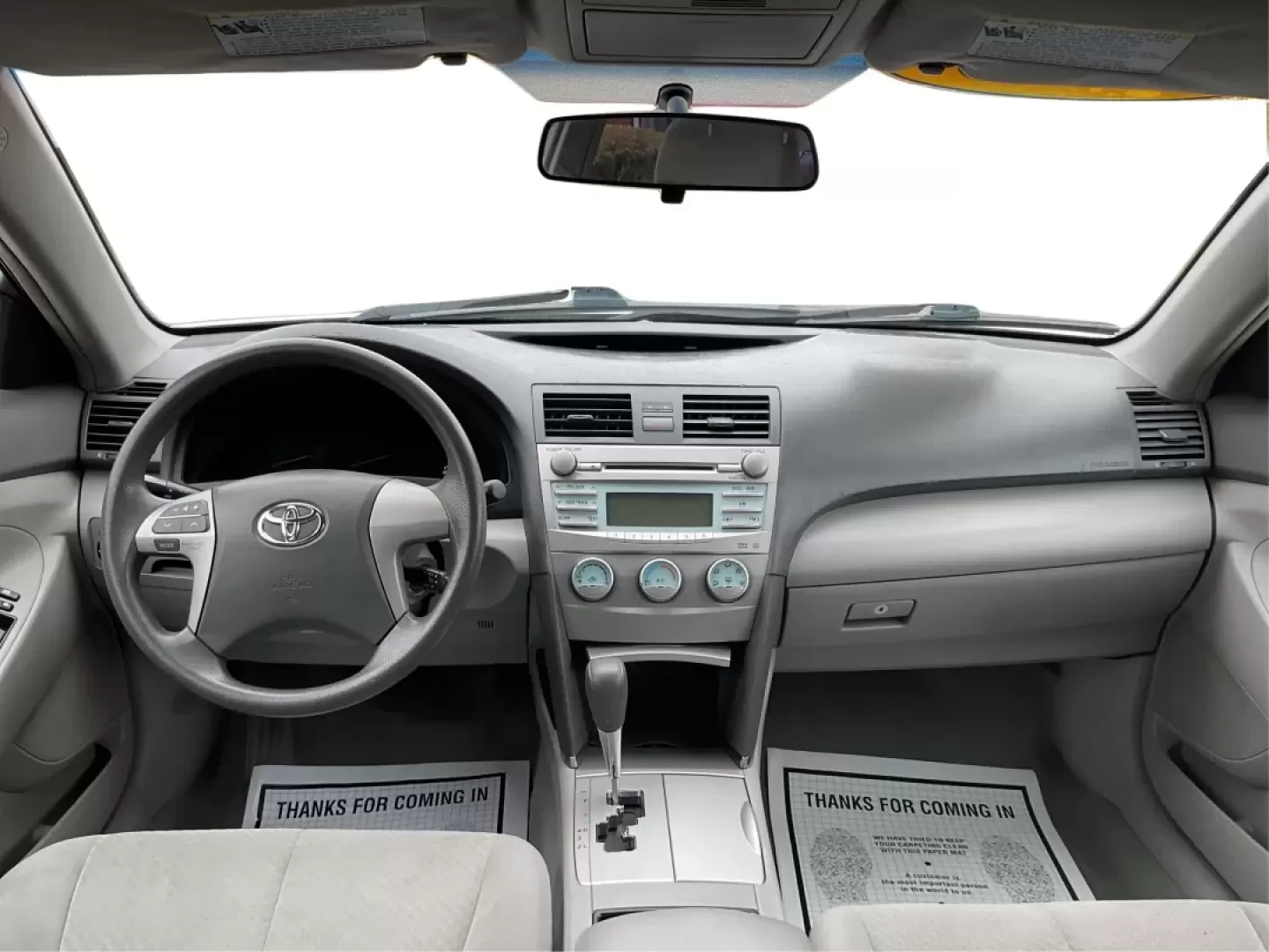 2008 Toyota Camry LE | SE | XLE (4T4BE46K18R) with an 2.4L I-4 DOHC engine, located at 401 Woodman Dr, Riverside, OH, 45431, (937) 908-9800, 39.760899, -84.123421 - Are you on the hunt for a reliable sedan that blends comfort and style with unbeatable affordability? Look no further! The 2008 Toyota Camry LE, available at Advantage Car and Credit in Riverside, OH, is the perfect vehicle for anyone seeking a dependable ride for daily commutes or family outings. W - Photo#20