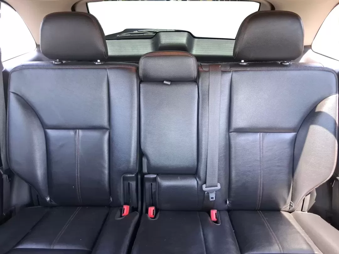 2014 Ford Edge SEL (2FMDK4JCXEB) with an 3.5L V-6 DOHC engine, 6-Speed Automatic transmission, located at 4508 South Dixie Dr, Moraine, OH, 45439, (937) 908-9800, 39.689976, -84.218452 - Are you searching for the perfect vehicle to elevate your family adventures or enhance your daily commute? Look no further! The 2014 Ford Edge SEL is designed to fit every aspect of your lifestyle, whether you're navigating busy city streets, embarking on weekend getaways, or simply running errands - Photo#14