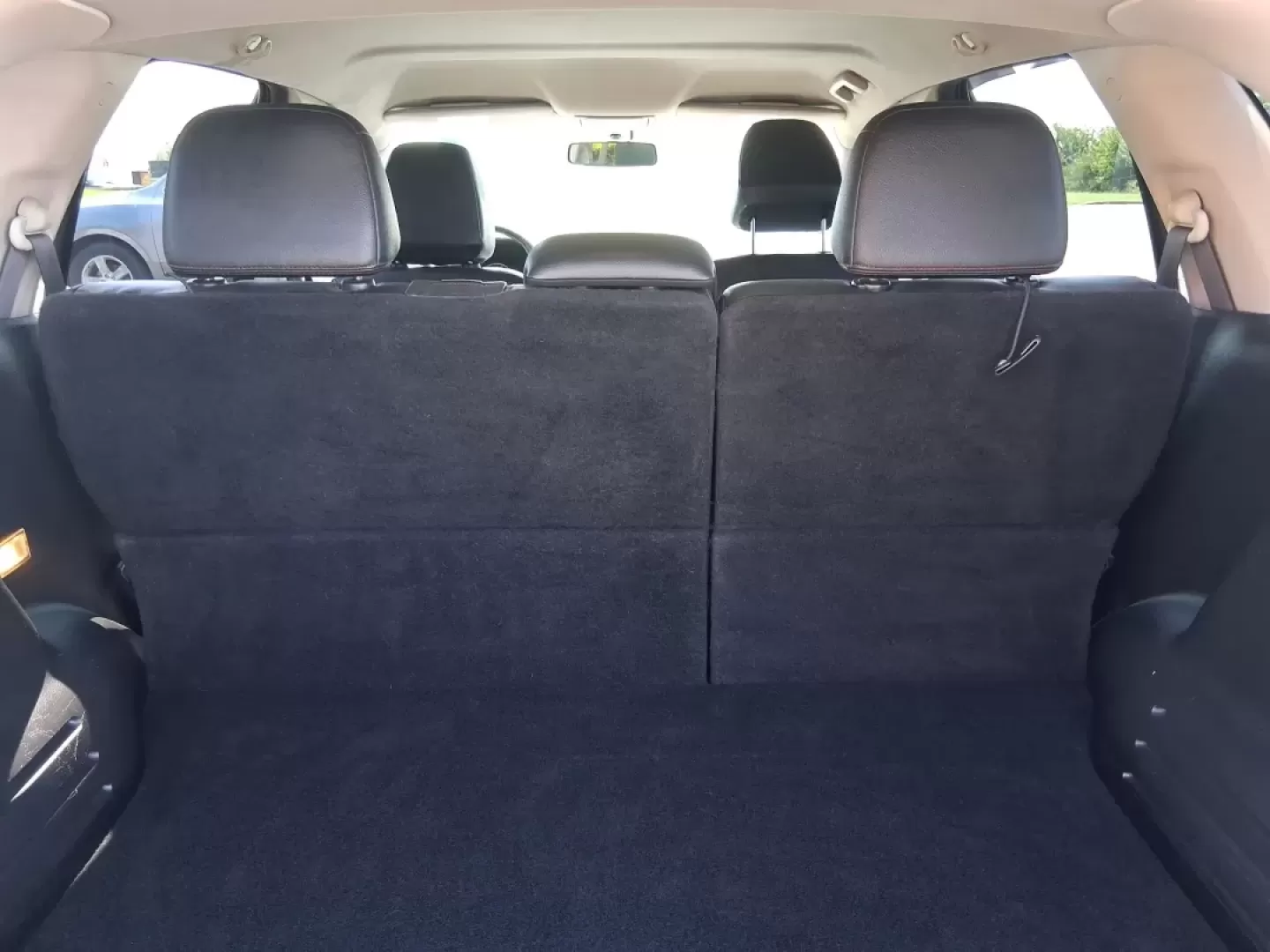 2014 Ford Edge SEL (2FMDK4JCXEB) with an 3.5L V-6 DOHC engine, located at 401 Woodman Dr, Riverside, OH, 45431, (937) 908-9800, 39.760899, -84.123421 - Are you searching for the perfect vehicle to elevate your family adventures or enhance your daily commute? Look no further! The 2014 Ford Edge SEL is designed to fit every aspect of your lifestyle, whether you're navigating busy city streets, embarking on weekend getaways, or simply running errands - Photo#12