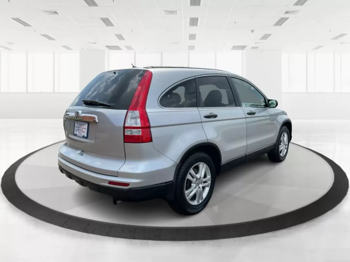 2010 Honda CR-V EX (5J6RE3H58AL) with an 2.4L I-4 DOHC engine, located at 1184 Kauffman Ave, Fairborn, OH, 45324, (937) 908-9800, 39.807072, -84.030914 - **Discover Your Next Adventure with the 2010 Honda CR-V EX from Advantage Car and Credit!**<br /> <br /> Are you ready to elevate your daily commute or embark on memorable weekend getaways? The 2010 Honda CR-V EX is the perfect companion for both the busy professional and the adventurous family. Wit - Photo#2