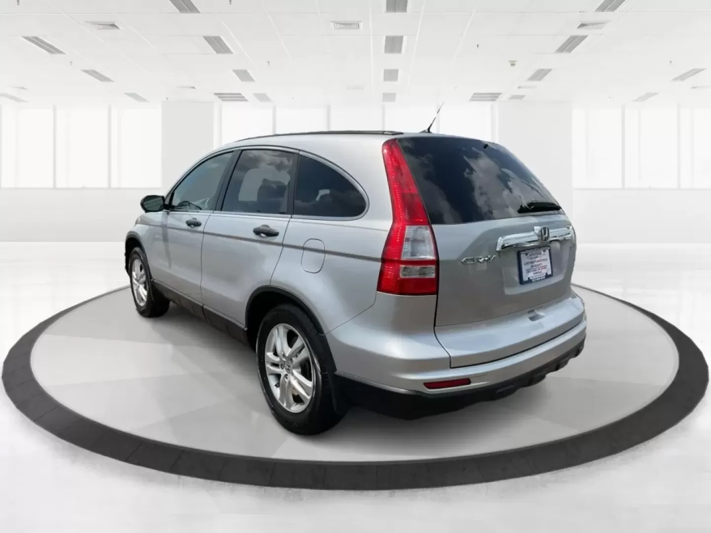 2010 Honda CR-V EX (5J6RE3H58AL) with an 2.4L I-4 DOHC engine, located at 1184 Kauffman Ave, Fairborn, OH, 45324, (937) 908-9800, 39.807072, -84.030914 - **Discover Your Next Adventure with the 2010 Honda CR-V EX from Advantage Car and Credit!**<br /> <br /> Are you ready to elevate your daily commute or embark on memorable weekend getaways? The 2010 Honda CR-V EX is the perfect companion for both the busy professional and the adventurous family. Wit - Photo#4