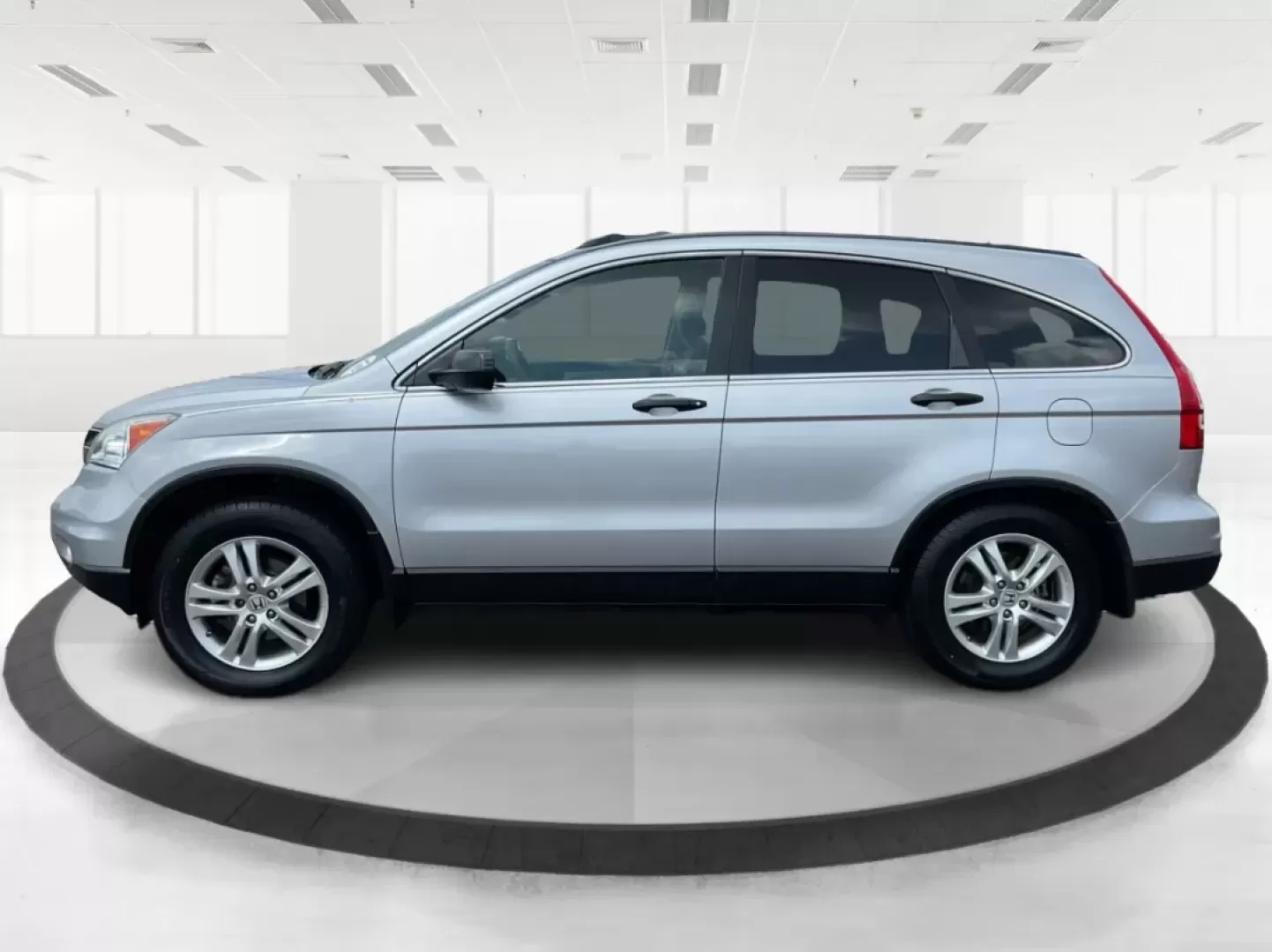2010 Honda CR-V EX (5J6RE3H58AL) with an 2.4L I-4 DOHC engine, located at 1184 Kauffman Ave, Fairborn, OH, 45324, (937) 908-9800, 39.807072, -84.030914 - **Discover Your Next Adventure with the 2010 Honda CR-V EX from Advantage Car and Credit!**<br /> <br /> Are you ready to elevate your daily commute or embark on memorable weekend getaways? The 2010 Honda CR-V EX is the perfect companion for both the busy professional and the adventurous family. Wit - Photo#5