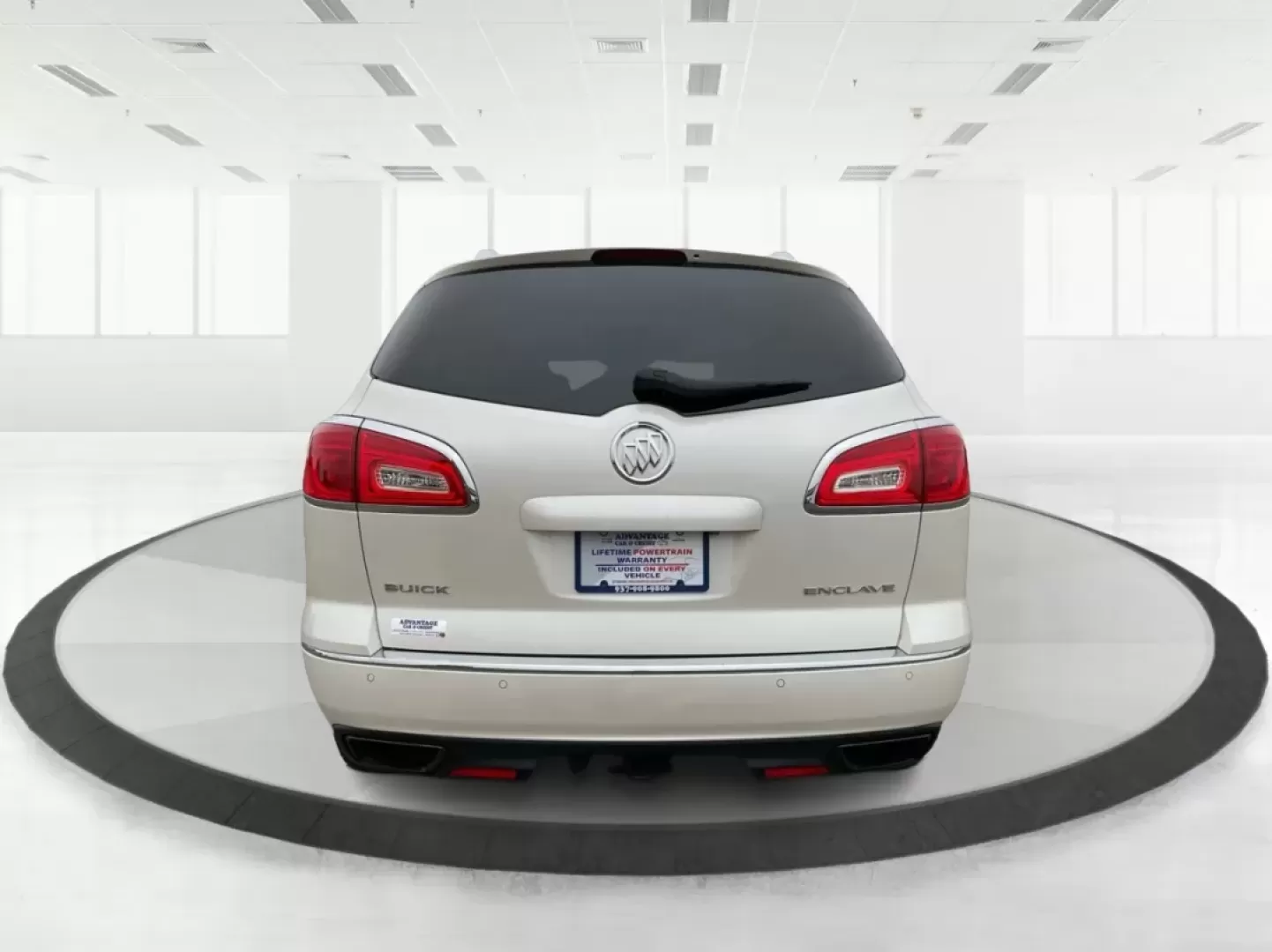 2014 Buick Enclave Leather (5GAKRBKD2EJ) with an 3.6L V-6 gasoline direct injection engine, located at 4508 South Dixie Dr, Moraine, OH, 45439, (937) 908-9800, 39.689976, -84.218452 - **Elevate Your Family Adventures with the 2014 Buick Enclave at Advantage Car and Credit - Moraine!**<br /> <br /> If you're searching for a vehicle that can effortlessly accommodate your growing family, tackle weekend adventures, and offer the comfort and space you deserve, look no further than thi - Photo#3