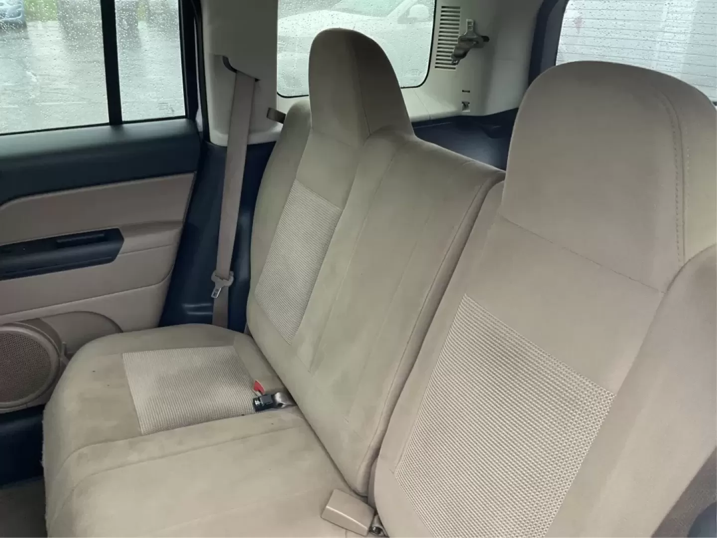 2016 Jeep Patriot Sport (1C4NJRBB5GD) with an 2.4L I-4 DOHC engine, located at 1951 S Dayton Lakeview Rd., New Carlisle, OH, 45344, (937) 908-9800, 39.890999, -84.050255 - **Adventure Awaits with this 2016 Jeep Patriot Sport at Advantage Car and Credit - New Carlisle!**<br /> <br /> Are you ready to embrace the road less traveled? Whether you're planning weekend getaways with family or searching for the perfect commuter car that can handle a bit of adventure, this 201 - Photo#10