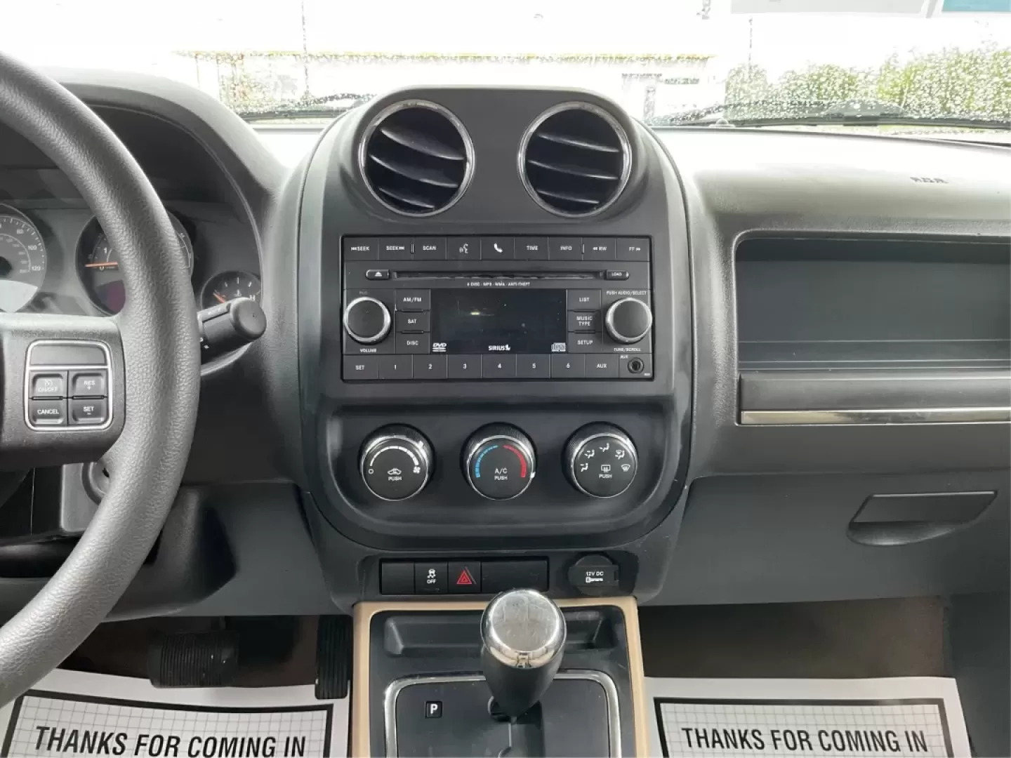 2016 Jeep Patriot Sport (1C4NJRBB5GD) with an 2.4L I-4 DOHC engine, located at 1951 S Dayton Lakeview Rd., New Carlisle, OH, 45344, (937) 908-9800, 39.890999, -84.050255 - **Adventure Awaits with this 2016 Jeep Patriot Sport at Advantage Car and Credit - New Carlisle!**<br /> <br /> Are you ready to embrace the road less traveled? Whether you're planning weekend getaways with family or searching for the perfect commuter car that can handle a bit of adventure, this 201 - Photo#13