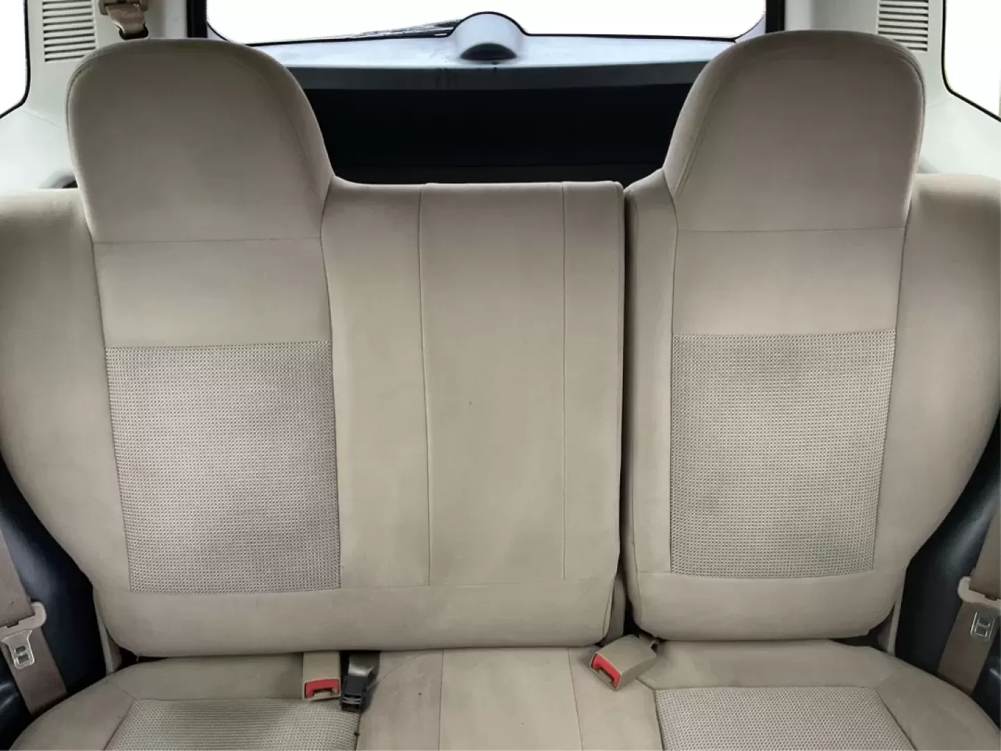 2016 Jeep Patriot Sport (1C4NJRBB5GD) with an 2.4L I-4 DOHC engine, located at 1951 S Dayton Lakeview Rd., New Carlisle, OH, 45344, (937) 908-9800, 39.890999, -84.050255 - **Adventure Awaits with this 2016 Jeep Patriot Sport at Advantage Car and Credit - New Carlisle!**<br /> <br /> Are you ready to embrace the road less traveled? Whether you're planning weekend getaways with family or searching for the perfect commuter car that can handle a bit of adventure, this 201 - Photo#14