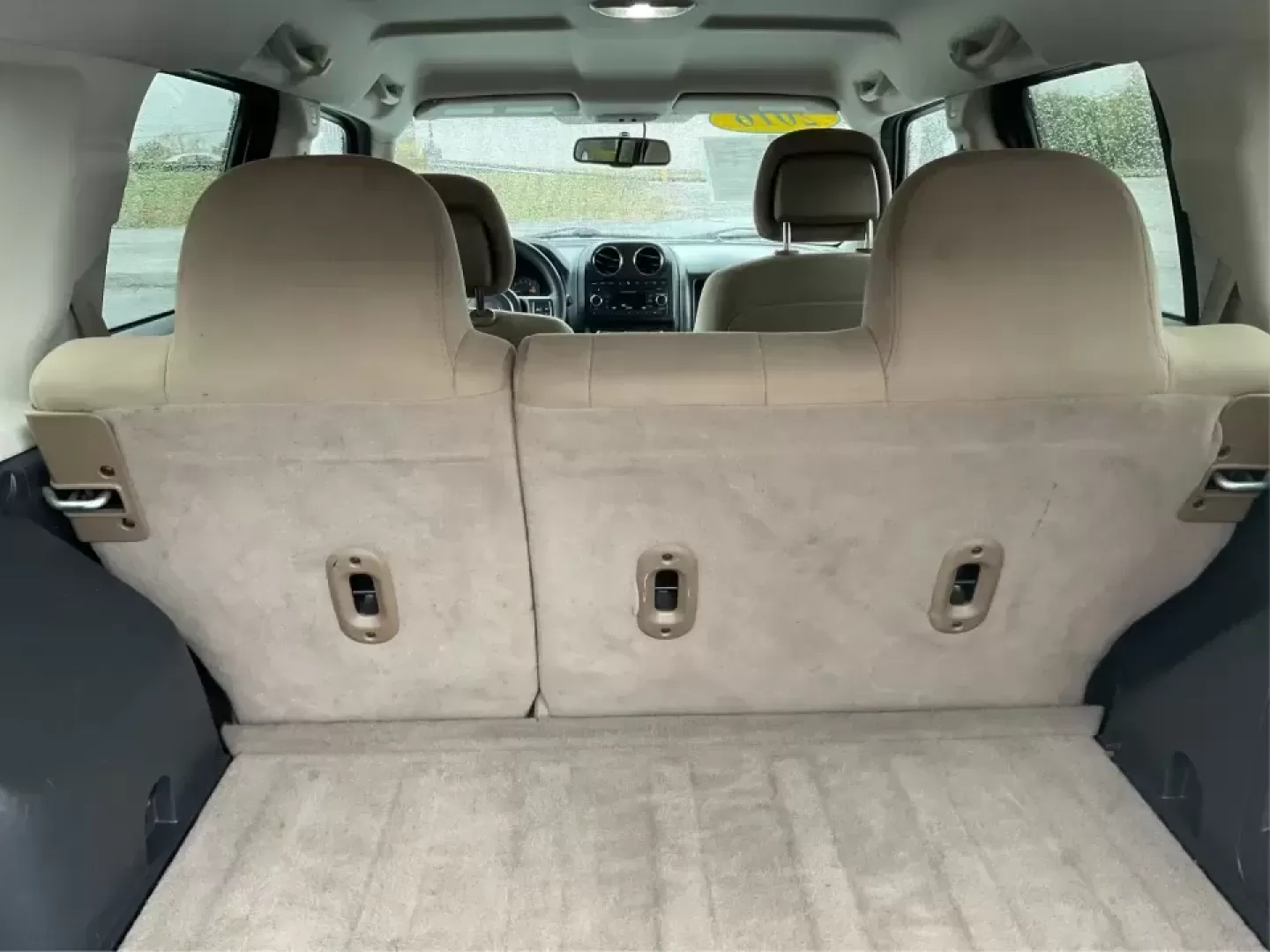 2016 Jeep Patriot Sport (1C4NJRBB5GD) with an 2.4L I-4 DOHC engine, Automatic transmission, located at 1230 East Main St, Xenia, OH, 45385, (937) 908-9800, 39.688026, -83.910172 - **Adventure Awaits with this 2016 Jeep Patriot Sport at Advantage Car and Credit - New Carlisle!**<br /> <br /> Are you ready to embrace the road less traveled? Whether you're planning weekend getaways with family or searching for the perfect commuter car that can handle a bit of adventure, this 201 - Photo#12