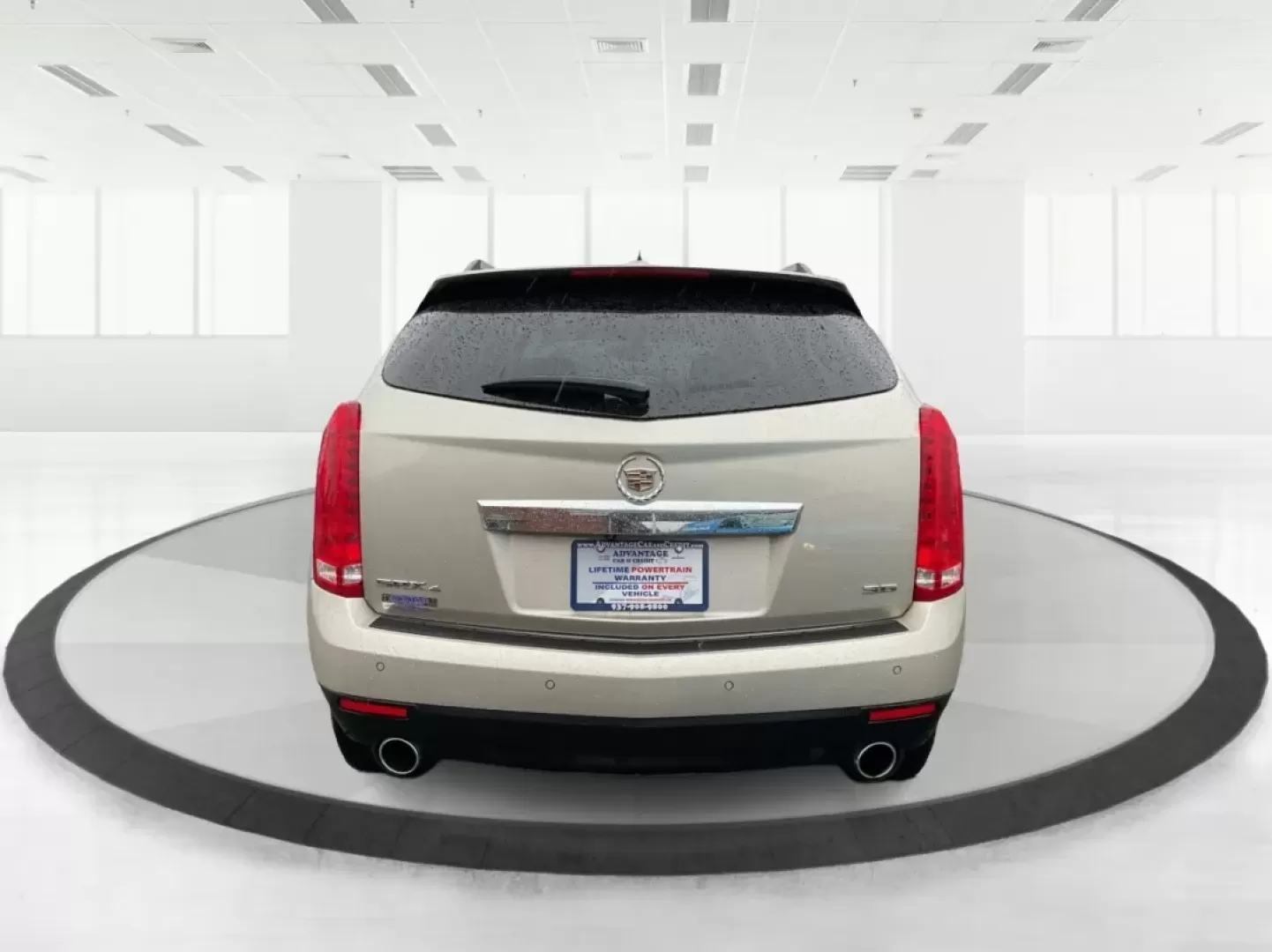 2015 Cadillac SRX Luxury Collection (3GYFNEE31FS) with an 3.6L V-6 gasoline direct injection engine, located at 1951 S Dayton Lakeview Rd., New Carlisle, OH, 45344, (937) 908-9800, 39.890999, -84.050255 - **Elevate Your Daily Drives and Weekend Adventures with a 2015 Cadillac SRX!**<br /> <br /> Are you ready to enhance your lifestyle with an SUV that balances luxury, capability, and comfort? Look no further than this stunning 2015 Cadillac SRX Luxury Collection, available now at Advantage Car and Cr - Photo#3