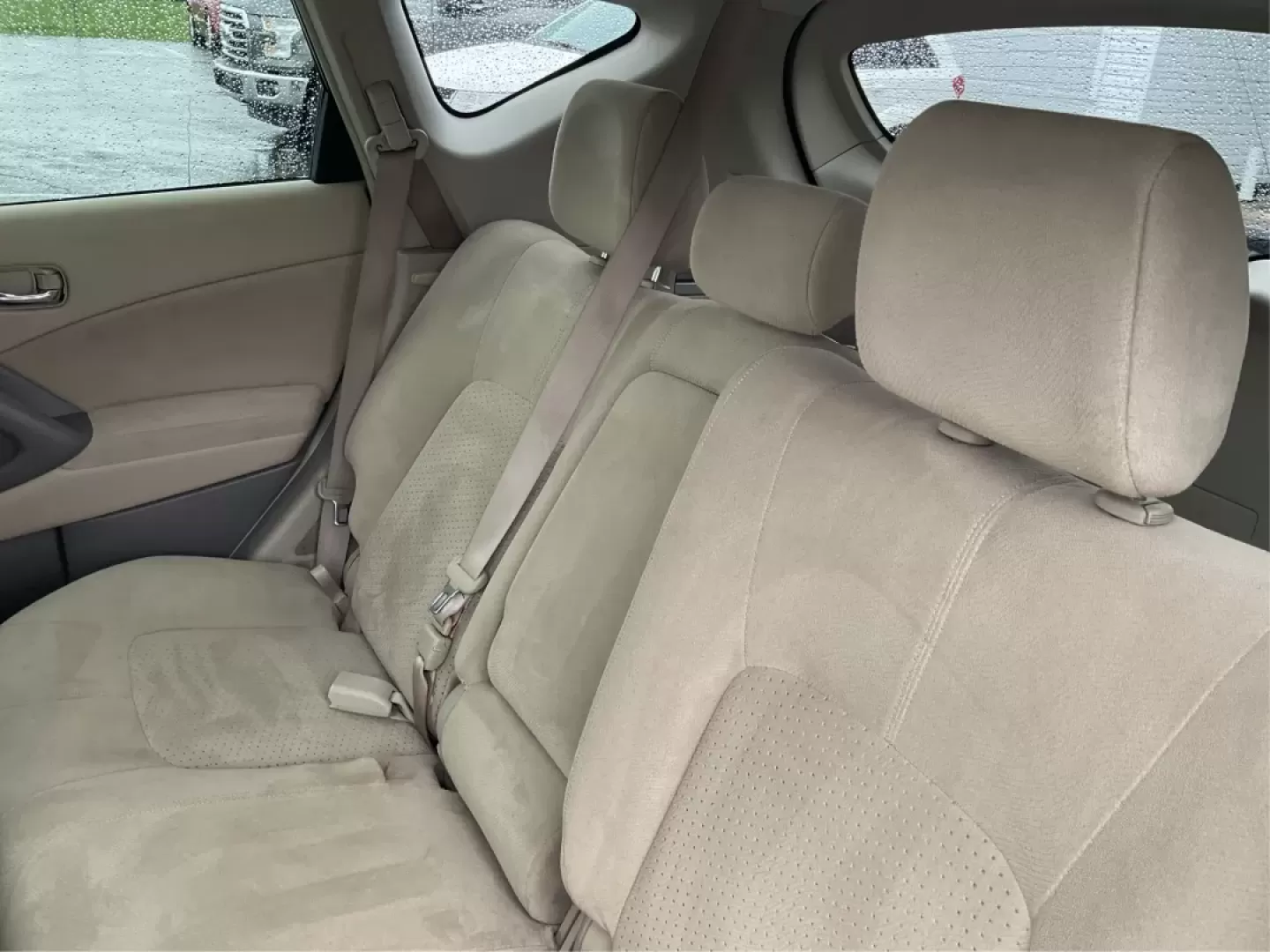 2014 Nissan Murano SV (JN8AZ1MW9EW) with an 3.5L V-6 DOHC engine, located at 401 Woodman Dr, Riverside, OH, 45431, (937) 908-9800, 39.760899, -84.123421 - **Discover the Perfect Blend of Style and Functionality with the 2014 Nissan Murano SV Your Ideal SUV for Riverside Adventures!**<br /> <br /> Are you searching for a versatile vehicle that can keep up with your busy lifestyle? Look no further! The 2014 Nissan Murano SV, available at Advantage Car - Photo#10