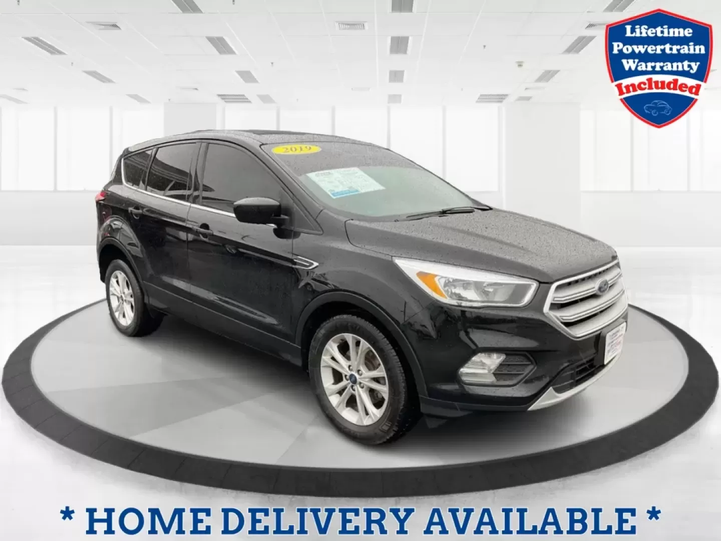 2019 Ford Escape SE (1FMCU0GD1KU) with an Other engine, located at 4508 South Dixie Dr, Moraine, OH, 45439, (937) 908-9800, 39.689976, -84.218452 - **Elevate Your Commute and Adventures with the 2019 Ford Escape SE at Advantage Car and Credit - Moraine!**<br /> <br /> Are you ready to enhance your daily commute or embark on memorable weekend adventures? Look no further than this stunning **2019 Ford Escape SE**, located at **Advantage Car and C - Photo#0