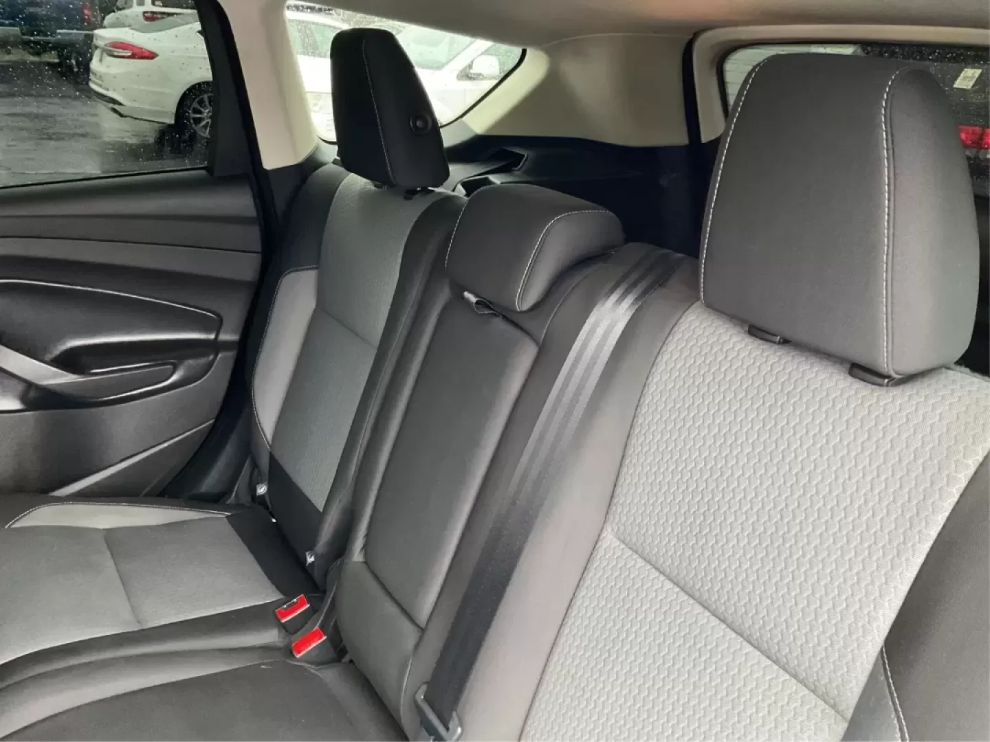 2019 Ford Escape SE (1FMCU0GD1KU) with an Other engine, located at 4508 South Dixie Dr, Moraine, OH, 45439, (937) 908-9800, 39.689976, -84.218452 - **Elevate Your Commute and Adventures with the 2019 Ford Escape SE at Advantage Car and Credit - Moraine!**<br /> <br /> Are you ready to enhance your daily commute or embark on memorable weekend adventures? Look no further than this stunning **2019 Ford Escape SE**, located at **Advantage Car and C - Photo#10