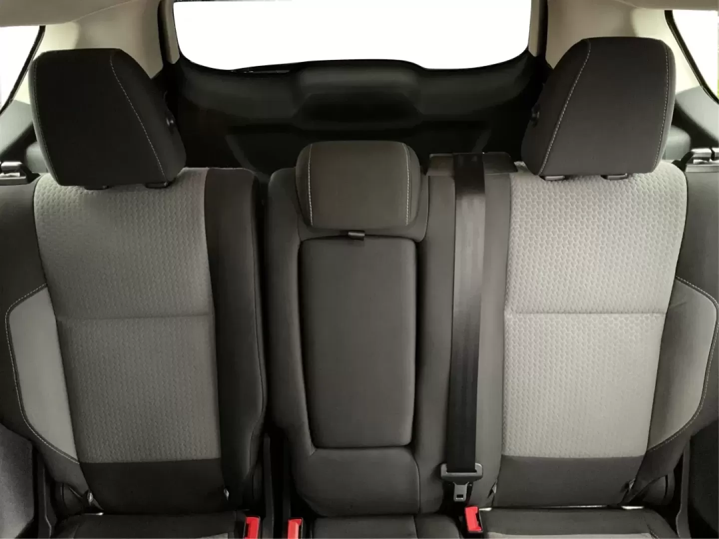 2019 Ford Escape SE (1FMCU0GD1KU) with an Other engine, located at 4508 South Dixie Dr, Moraine, OH, 45439, (937) 908-9800, 39.689976, -84.218452 - **Elevate Your Commute and Adventures with the 2019 Ford Escape SE at Advantage Car and Credit - Moraine!**<br /> <br /> Are you ready to enhance your daily commute or embark on memorable weekend adventures? Look no further than this stunning **2019 Ford Escape SE**, located at **Advantage Car and C - Photo#14