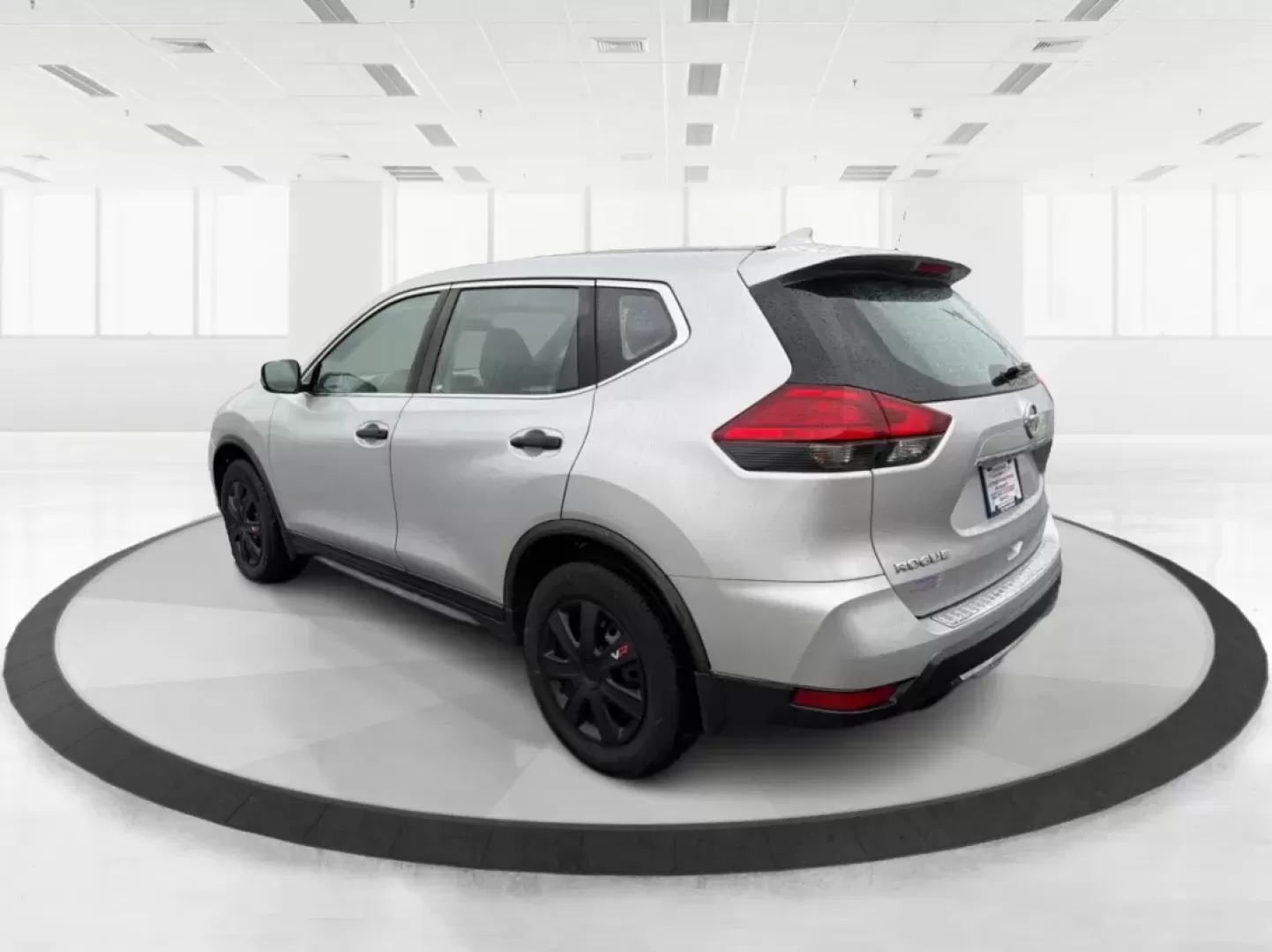 2017 Nissan Rogue S (JN8AT2MVXHW) with an 2.5L I-4 DOHC engine, located at 8750 N County Rd 25A, Piqua, OH, 45356, (937) 908-9800, 40.164391, -84.232513 - ### Adventure Awaits with the 2017 Nissan Rogue at Advantage Car and Credit - Piqua!<br /> <br /> Are you ready to elevate your family adventures, weekend getaways, or daily commutes? Discover the perfect blend of functionality and style in the 2017 Nissan Rogue, available now at Advantage Car and C - Photo#4