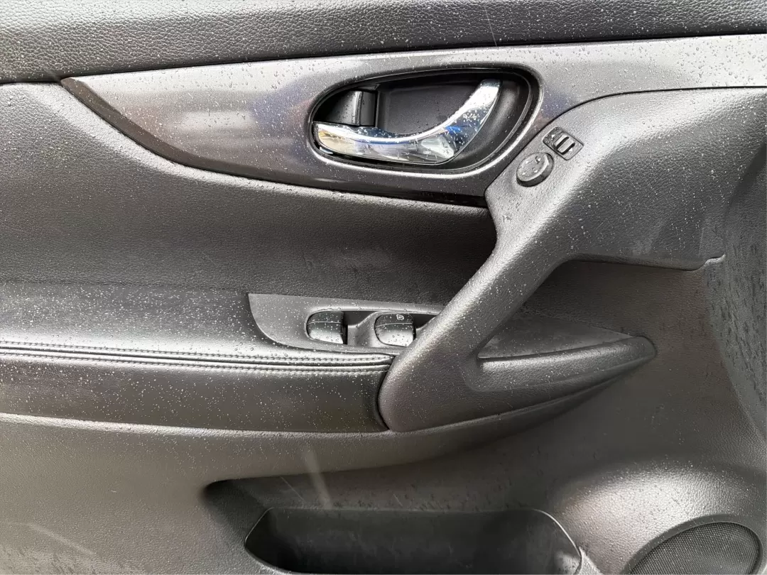 2017 Nissan Rogue S (JN8AT2MVXHW) with an 2.5L I-4 DOHC engine, located at 8750 N County Rd 25A, Piqua, OH, 45356, (937) 908-9800, 40.164391, -84.232513 - ### Adventure Awaits with the 2017 Nissan Rogue at Advantage Car and Credit - Piqua!<br /> <br /> Are you ready to elevate your family adventures, weekend getaways, or daily commutes? Discover the perfect blend of functionality and style in the 2017 Nissan Rogue, available now at Advantage Car and C - Photo#17