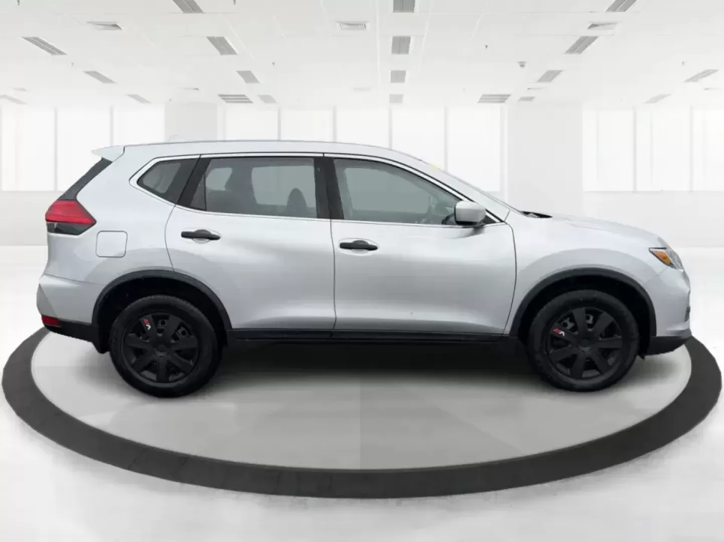 2017 Nissan Rogue S (JN8AT2MVXHW) with an 2.5L I-4 DOHC engine, located at 880 E. National Road, Vandalia, OH, 45377, (937) 908-9800, 39.891918, -84.183594 - ### Adventure Awaits with the 2017 Nissan Rogue at Advantage Car and Credit - Piqua!<br /> <br /> Are you ready to elevate your family adventures, weekend getaways, or daily commutes? Discover the perfect blend of functionality and style in the 2017 Nissan Rogue, available now at Advantage Car and C - Photo#1