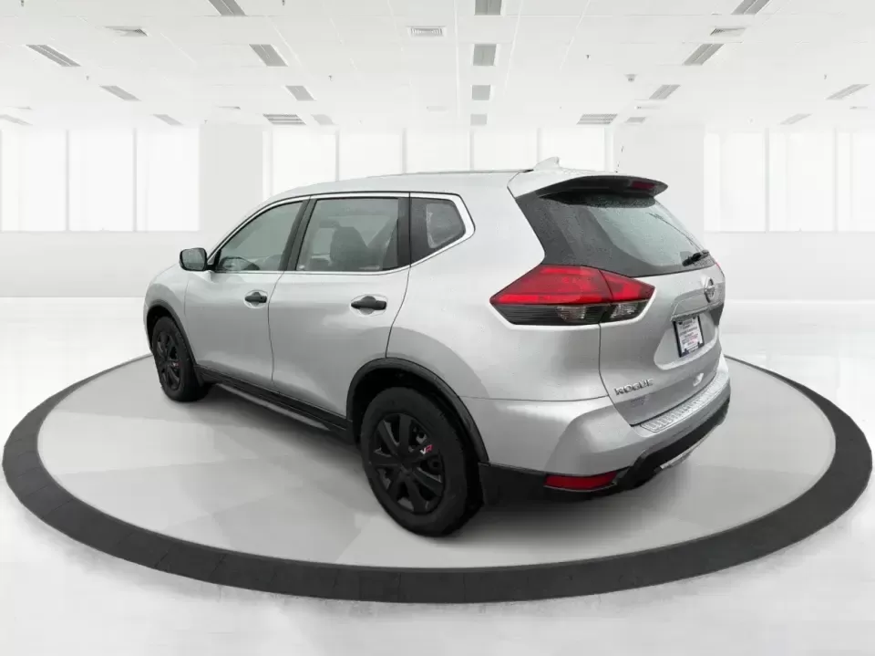 2017 Nissan Rogue S (JN8AT2MVXHW) with an 2.5L I-4 DOHC engine, CVT transmission, located at 4508 South Dixie Dr, Moraine, OH, 45439, (937) 908-9800, 39.689976, -84.218452 - ### Adventure Awaits with the 2017 Nissan Rogue at Advantage Car and Credit - Piqua!<br /> <br /> Are you ready to elevate your family adventures, weekend getaways, or daily commutes? Discover the perfect blend of functionality and style in the 2017 Nissan Rogue, available now at Advantage Car and C - Photo#4